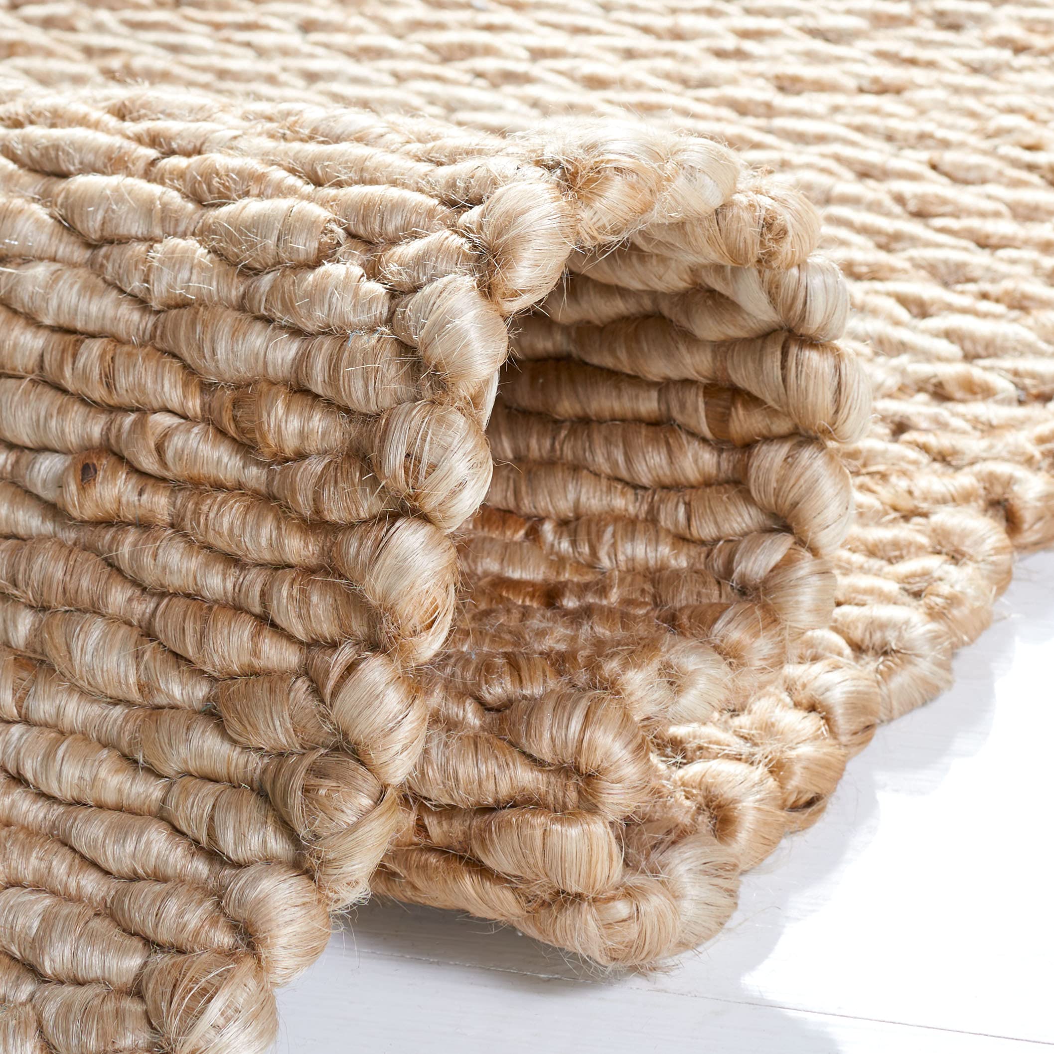 SAFAVIEH Handmade Natural Jute Area Rug 6' x 9' - Farmhouse Style, Durable & Eco-Friendly for High Traffic Areas - Perfect for Living Room, Bedroom, Dining Room & Home Decor