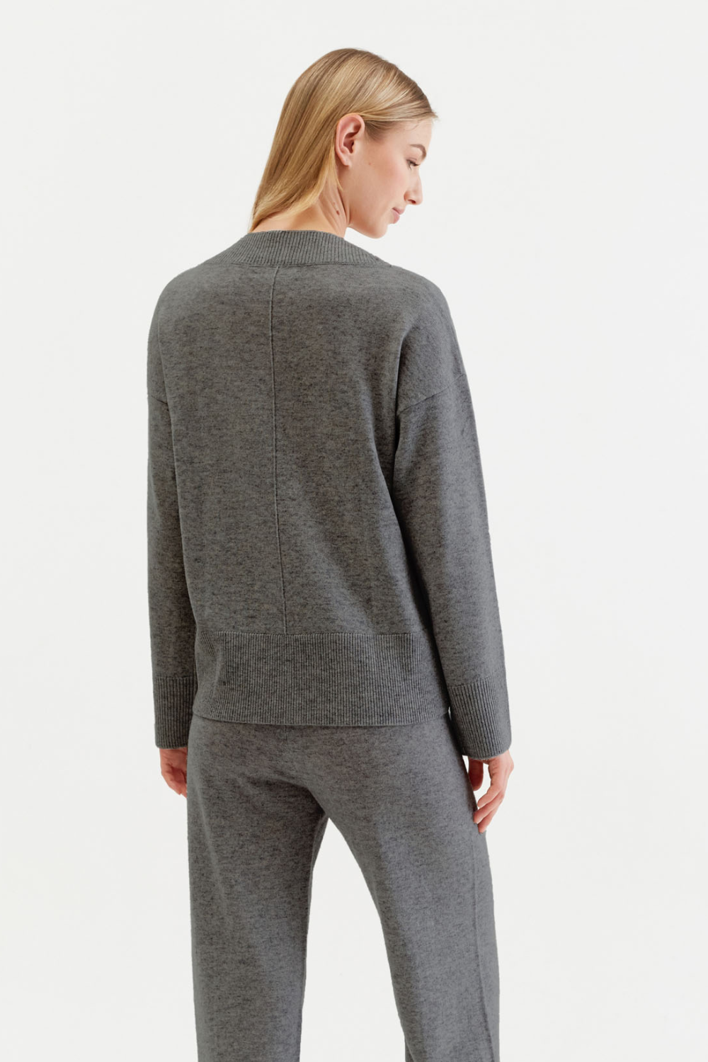 Dark Grey Wool Cashmere V-Neck Sweater for Women - Soft & Warm Winter Pullover - Perfect for Office, Date Night & Holiday Outfits
