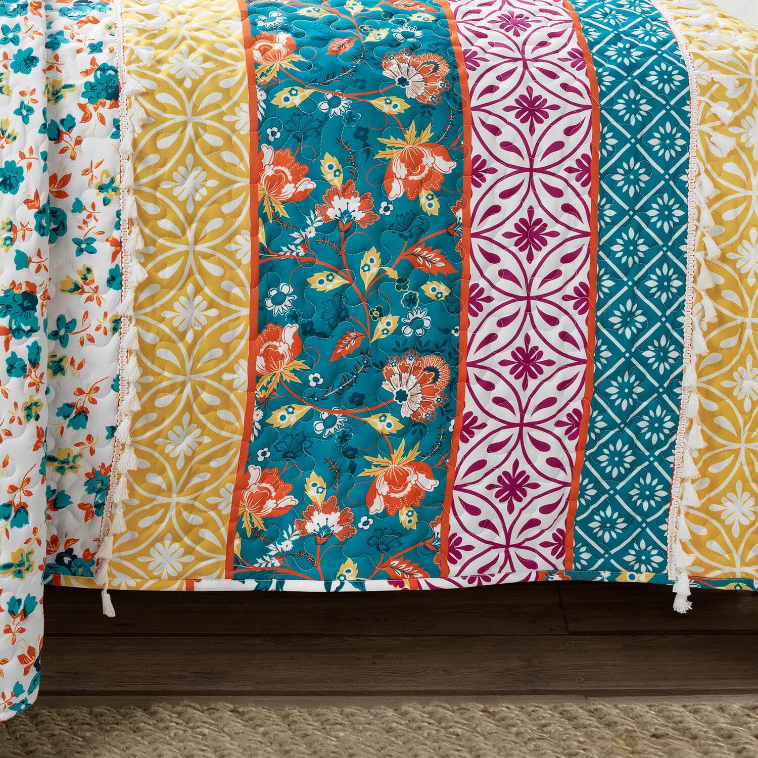 Lush Decor Emily Boho Stripe Reversible 3-Piece Quilt Set - King Size, Turquoise Blue - Perfect for Bohemian & Coastal Bedroom Decor