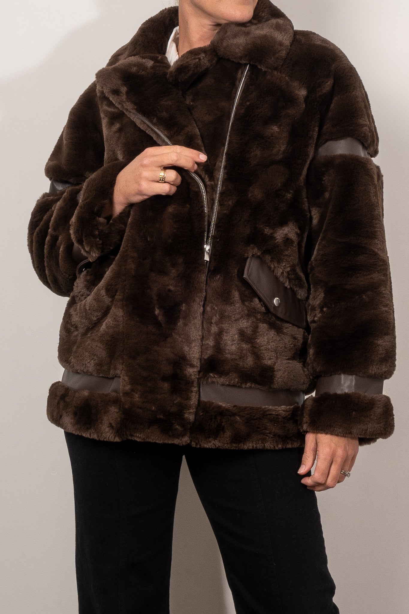 Ena Pelly Women's Clover Faux Fur Jacket - Cozy Winter Coat for Women, Soft Vegan Fur Outerwear - Perfect for Cold Weather, Parties & Date Nights