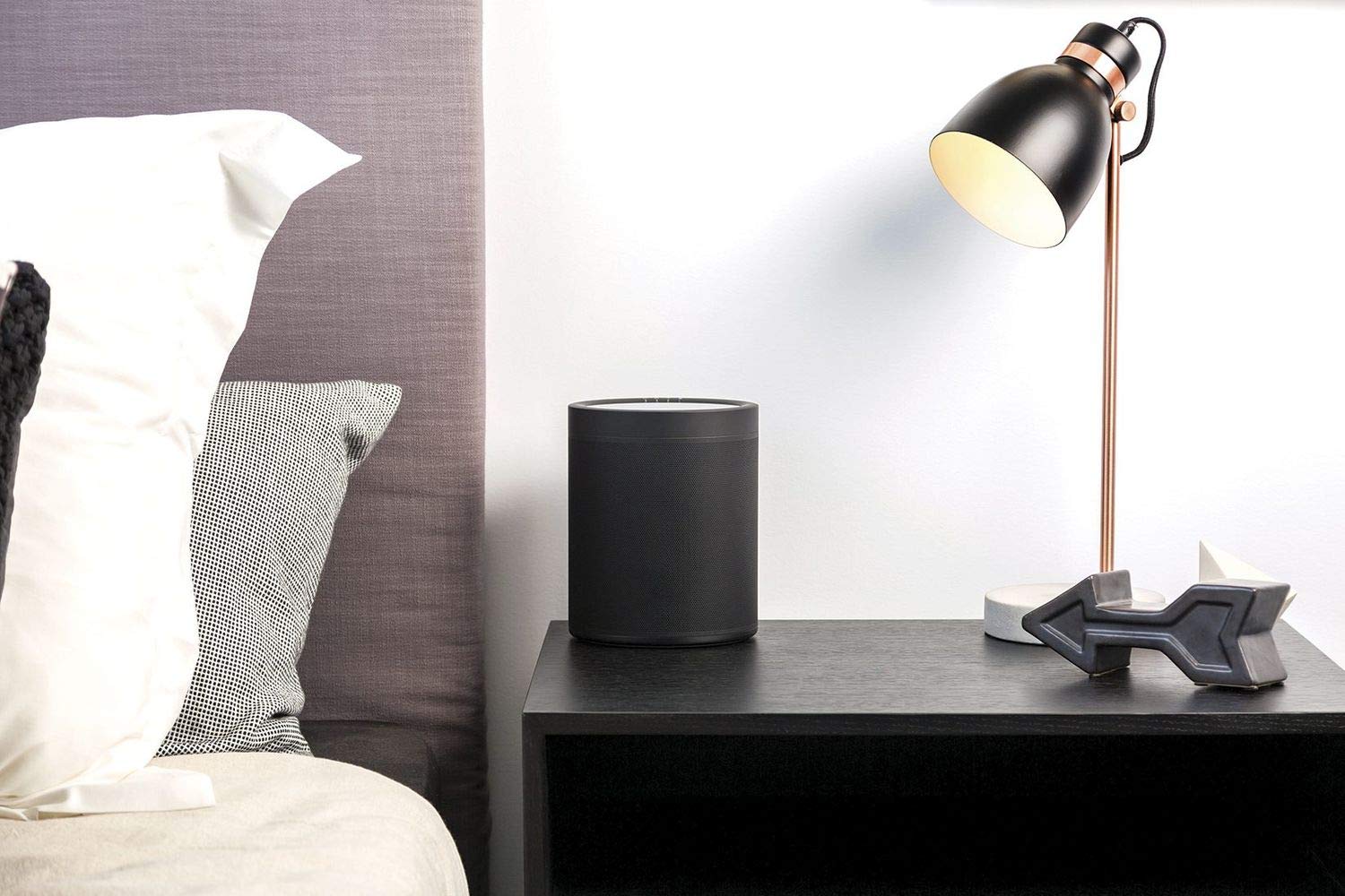 YAMAHA MusicCast 20 Wireless Bluetooth Speaker - 40W Powerful Sound, WiFi Multiroom Streaming, Airplay 2 Compatible - Home Audio System for Smartphones, Computers & Smart Home - Perfect for Living Room, Bedroom & Office Entertainment