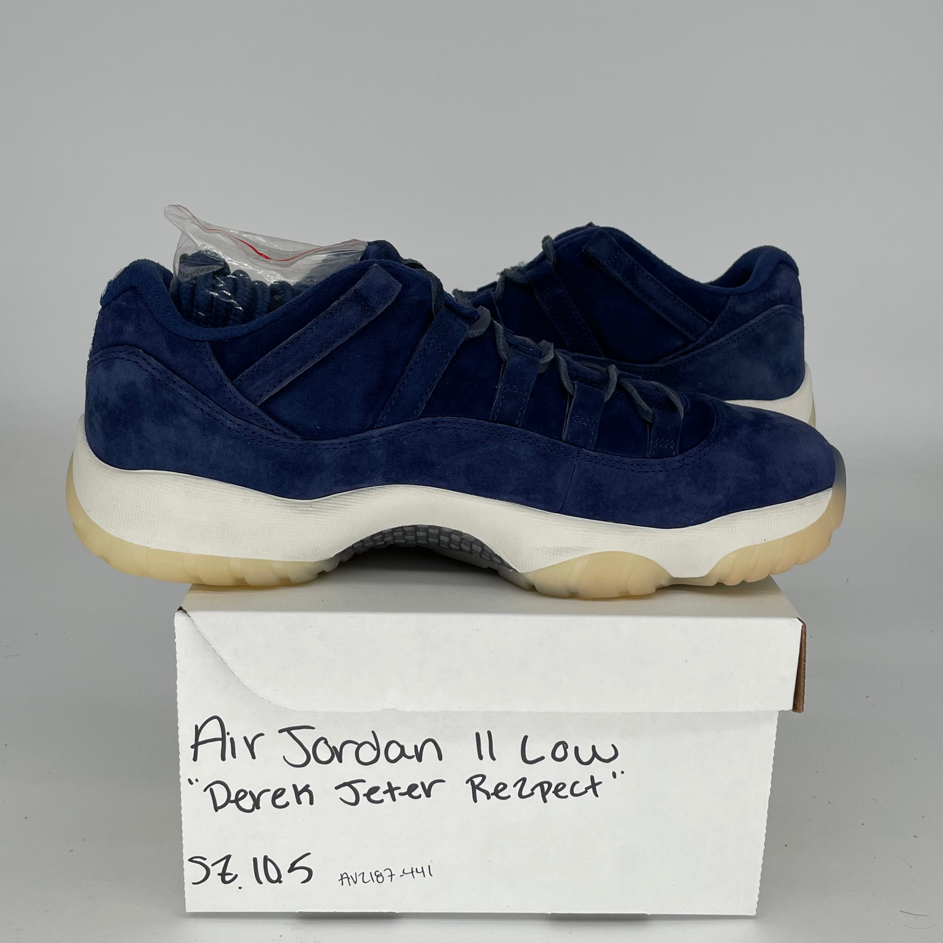 AIR JORDAN 11 LOW DEREK JETER RE2PECT Men's Basketball Shoes Size 10.5 White/Black/Red AV2187-441 - Perfect for Casual Wear, Sports & Sneaker Collectors