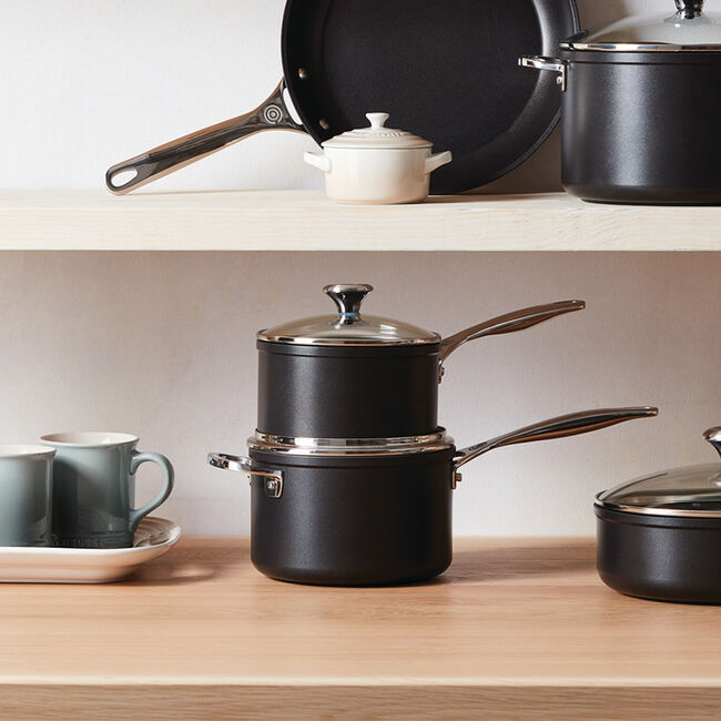 Premium Non-Stick Saucepan - Heavy Duty, Scratch Resistant, PFOA Free - Perfect for Cooking Sauces, Soups, and Stews - Ideal for Home Chefs & Professional Kitchens