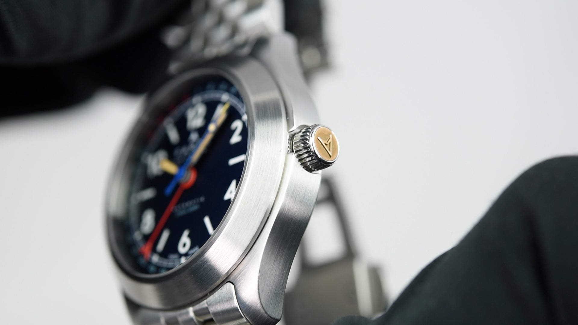 Pre-Owned Farer Lomond I Automatic Watch – Vintage Luxury Timepiece for Men, Perfect for Business, Casual & Special Occasions