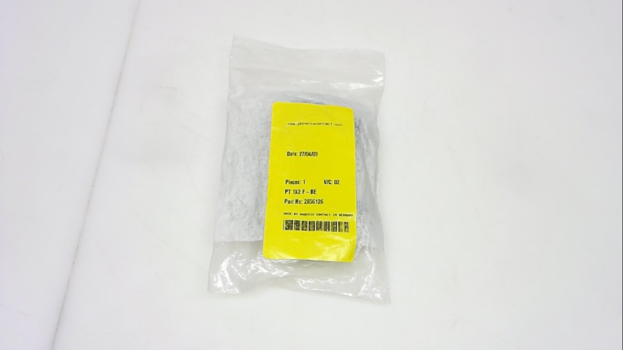 Phoenix Contact 2856126 Isolated Loop Circuit Protector - Reliable Electrical Protection for Industrial Automation & Control Systems