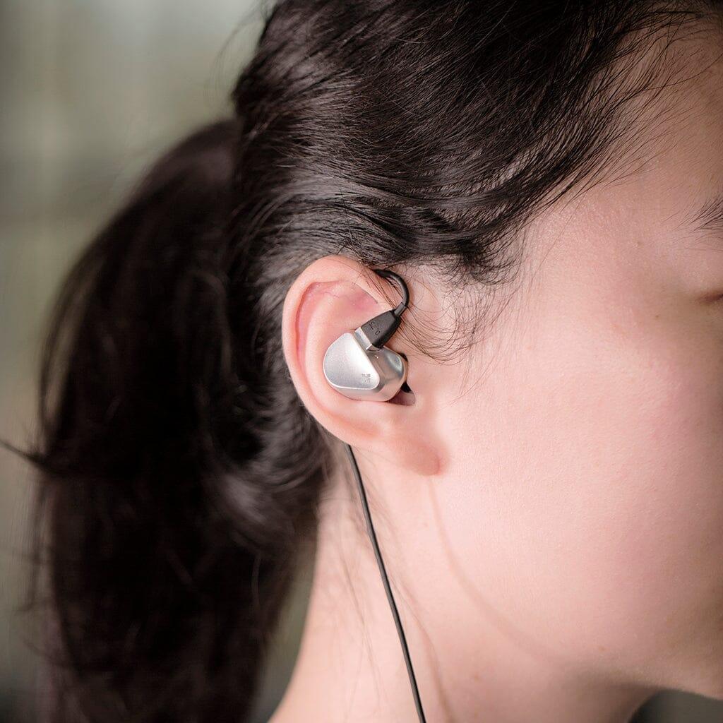 Hifiman Svanar Wireless In-Ear Headphones with High-Resolution Audio - Perfect for Commuting, Workouts & Travel