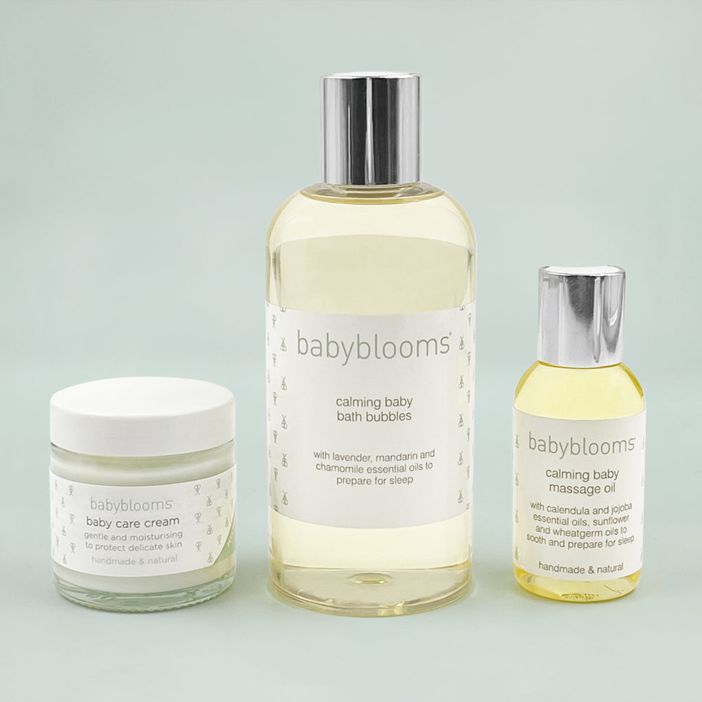 Sleepy Baby Gift Set - Newborn Baby Shower Gifts, Soft Organic Cotton Blanket & Cute Onesie - Perfect for Nursery, Bedtime & Travel