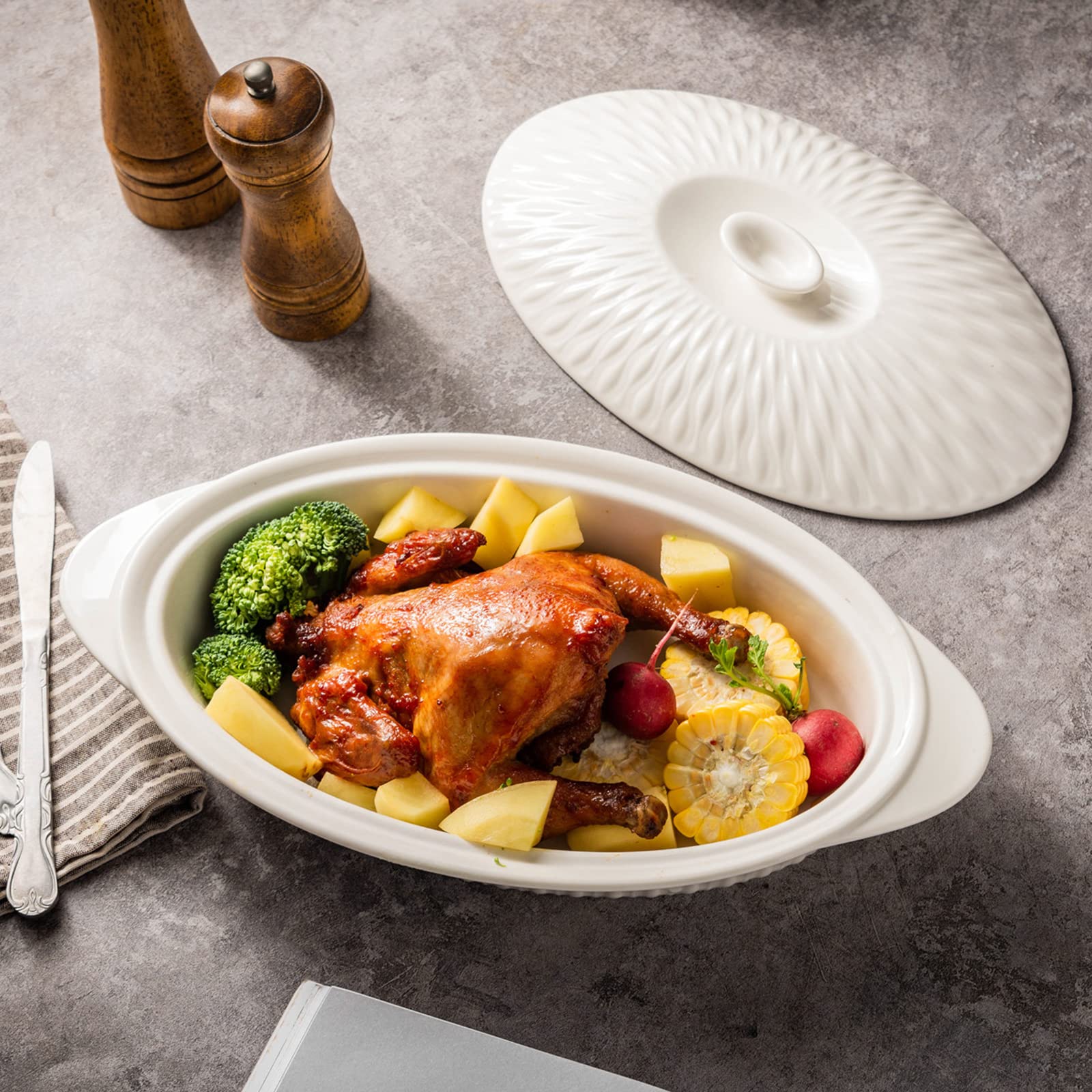 **Ceramic Casserole Dish with Lid - 1.26 Quart Oven-Safe Oval Baking Dish Set (14x7.5 Inches) for Lasagna, Casseroles & Roasting - Perfect for Family Dinners & Holiday Cooking**