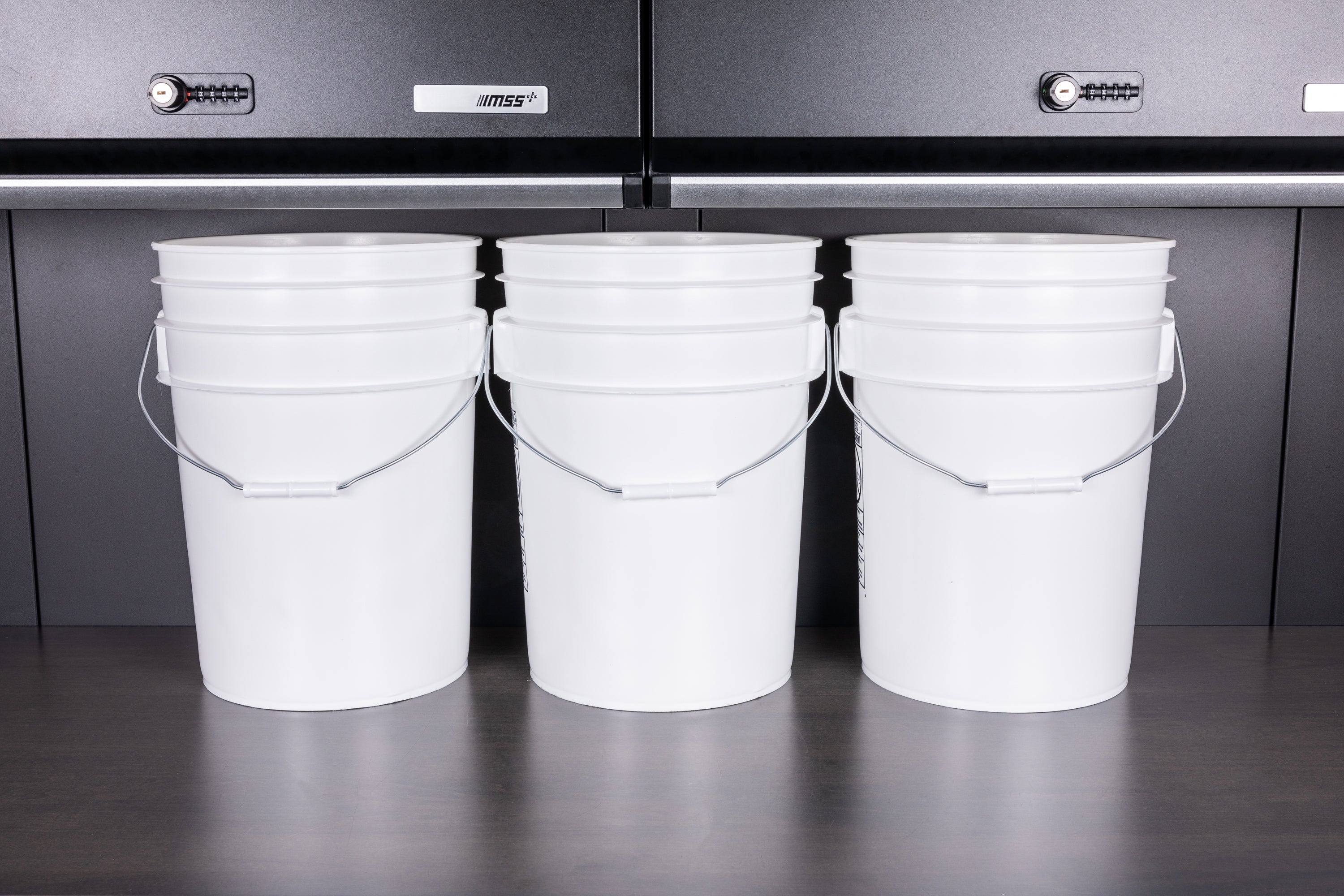 6 Gallon Buckets with Lids - Heavy Duty Plastic Pails for Storage, Construction, Painting & DIY Projects | Food Safe & Durable for Home, Garden & Industrial Use