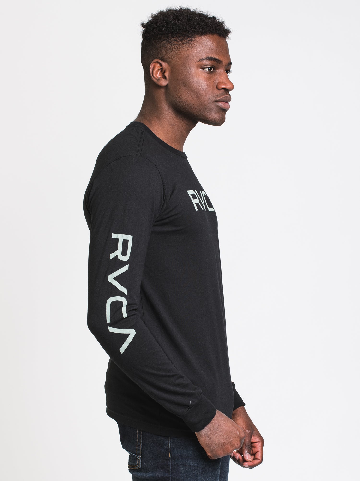 BIG RVCA Long Sleeve T-Shirt for Men - Comfortable Cotton Crewneck Tee | Perfect for Casual Wear, Outdoor Activities & Street Style