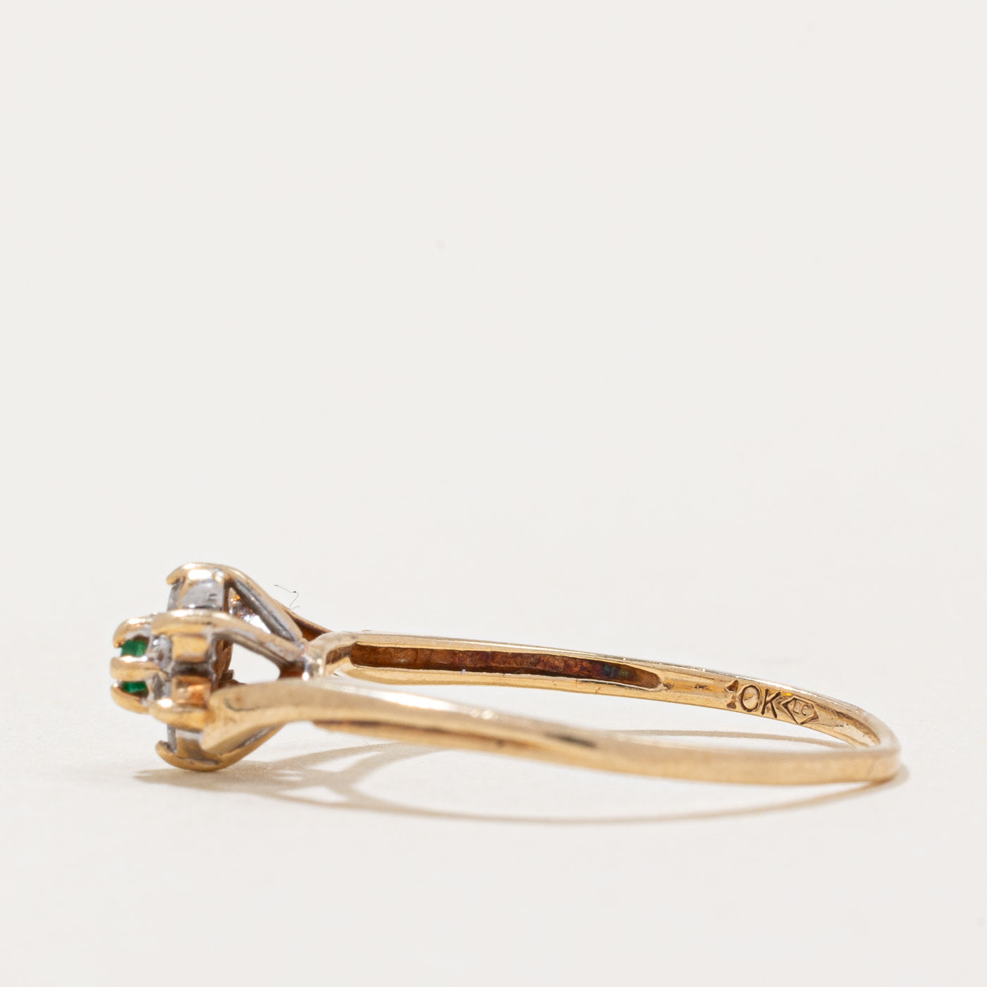 0.03ctw Diamond & Emerald Ring - 0.01ct Genuine Gemstone Jewelry - Size 4.5 - Perfect for Engagement, Anniversary & Special Occasion Gifts