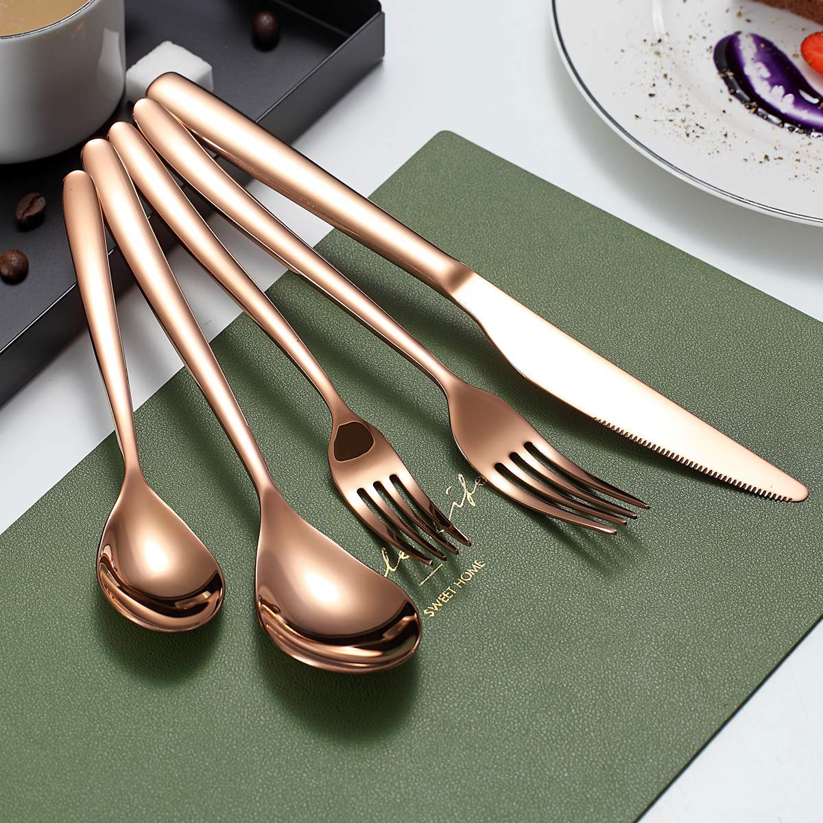 Premium 40-Piece Copper Silverware Set - Rose Gold Flatware Service for 8 - Stainless Steel Cutlery Set with Forks & Spoons - Elegant Kitchen Utensils for Dinner Parties, Wedding Gifts & Fine Dining (Shiny Rose Gold Finish)