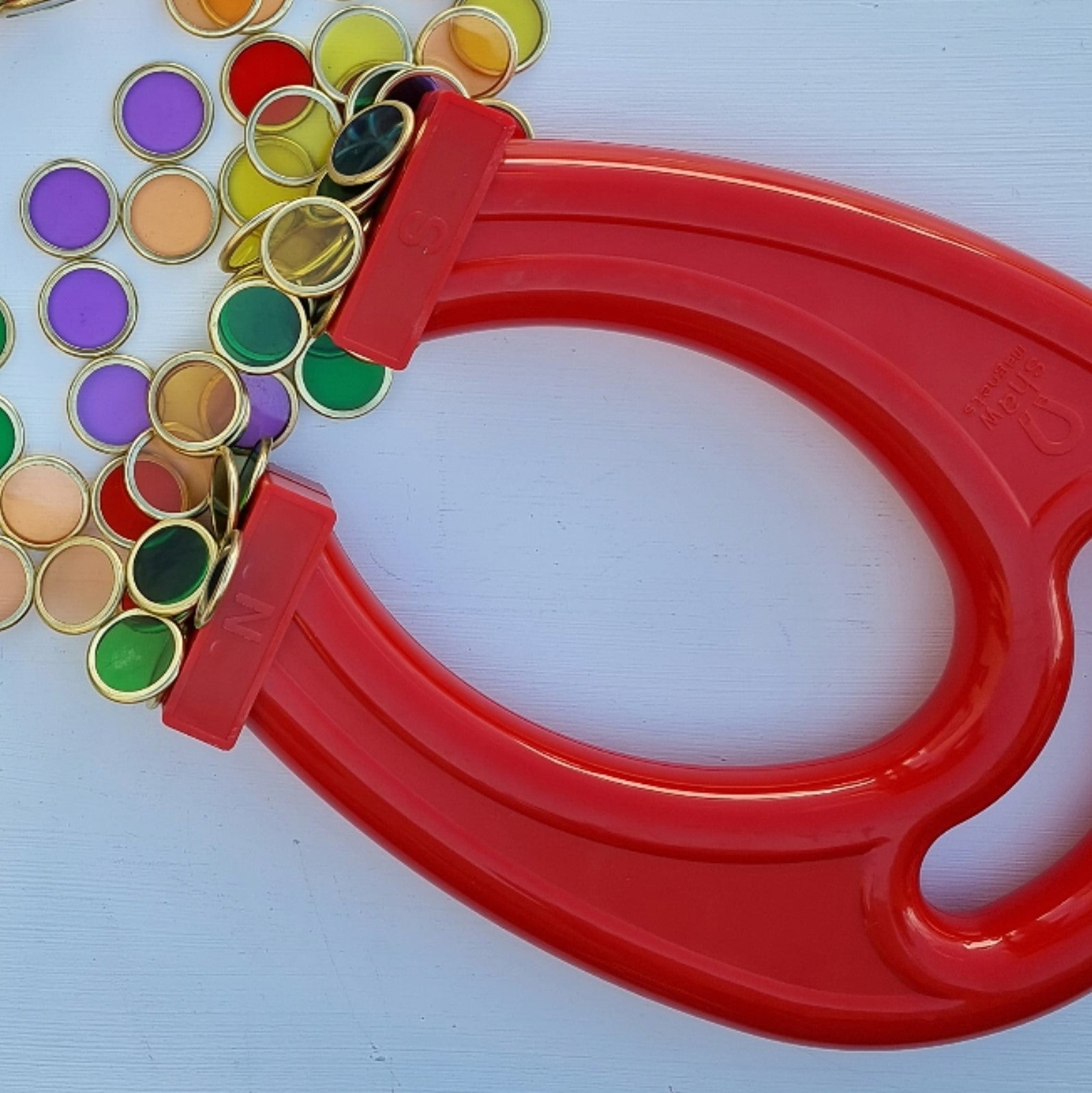 Strong Giant Horseshoe Magnet for Science Experiments, DIY Projects, and Industrial Use – Perfect for Kids, Teachers, and Professionals
