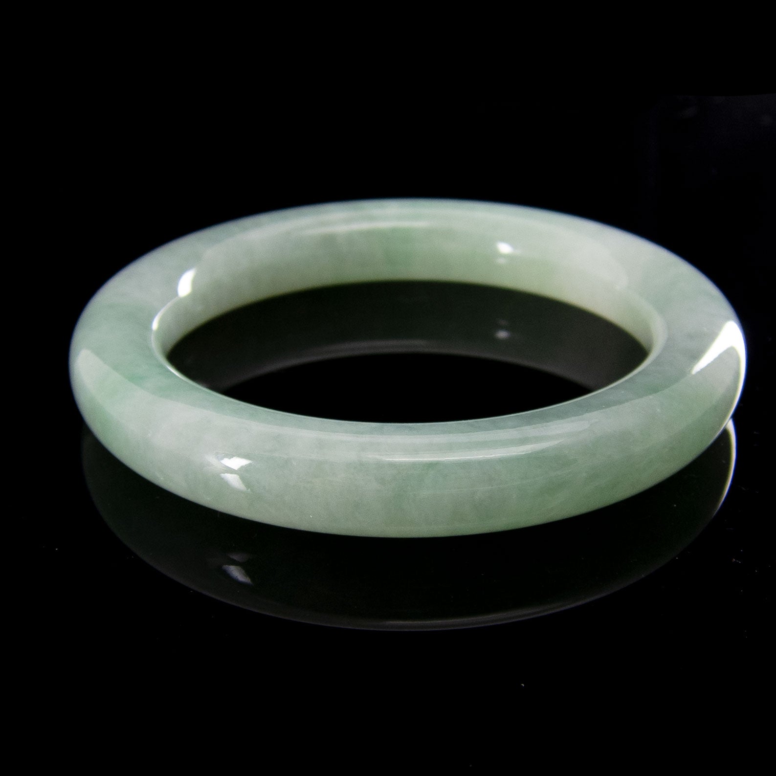 Natural Green Jade Bangle Bracelet for Women - Handcrafted Genuine Jade Stone Bangle - Elegant & Healing Jewelry for Meditation, Yoga, and Spiritual Wellness