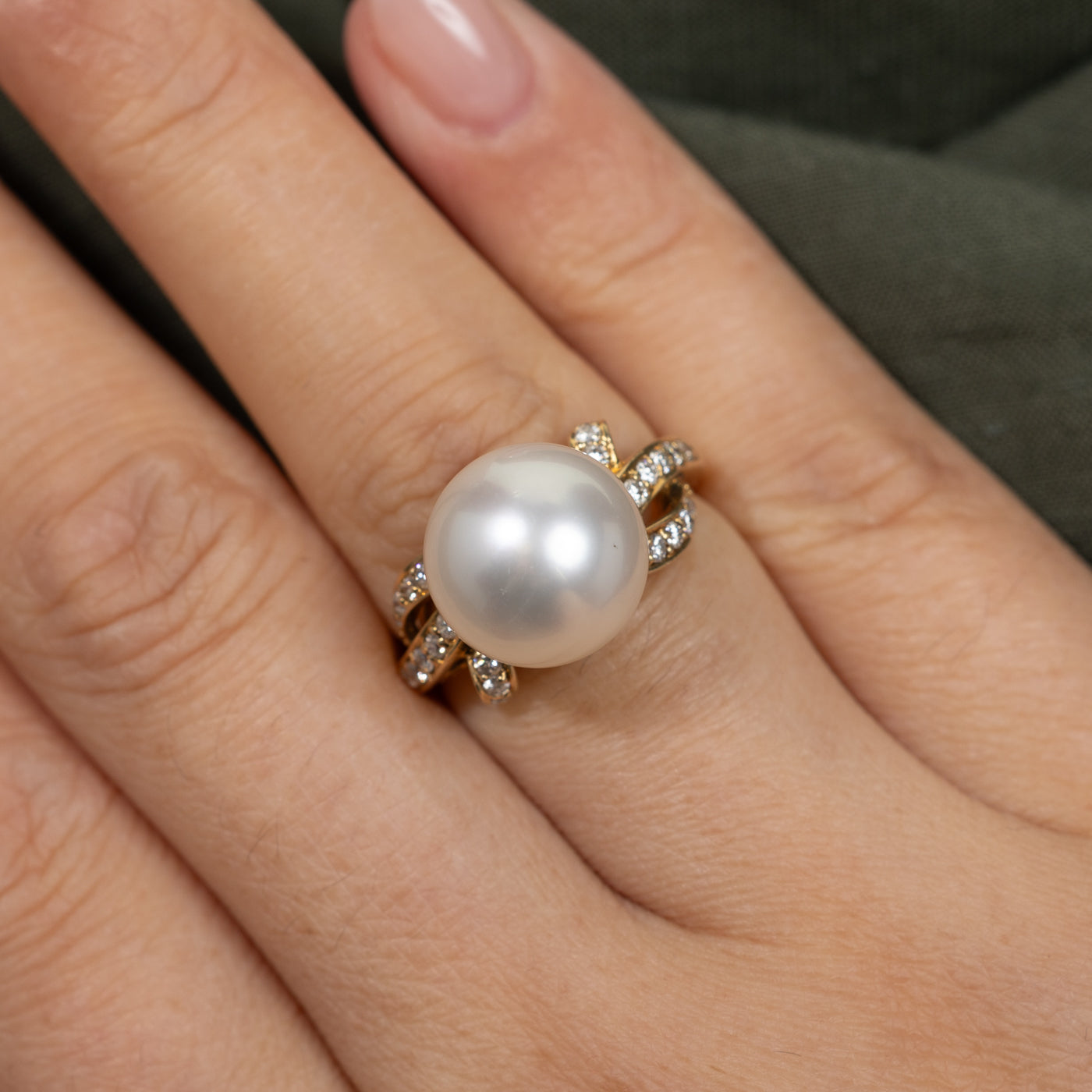 Exquisite South Sea Pearl & Diamond Cocktail Ring | 0.28ctw | Size 5.25 | Elegant Jewelry for Evening Parties, Weddings & Special Occasions