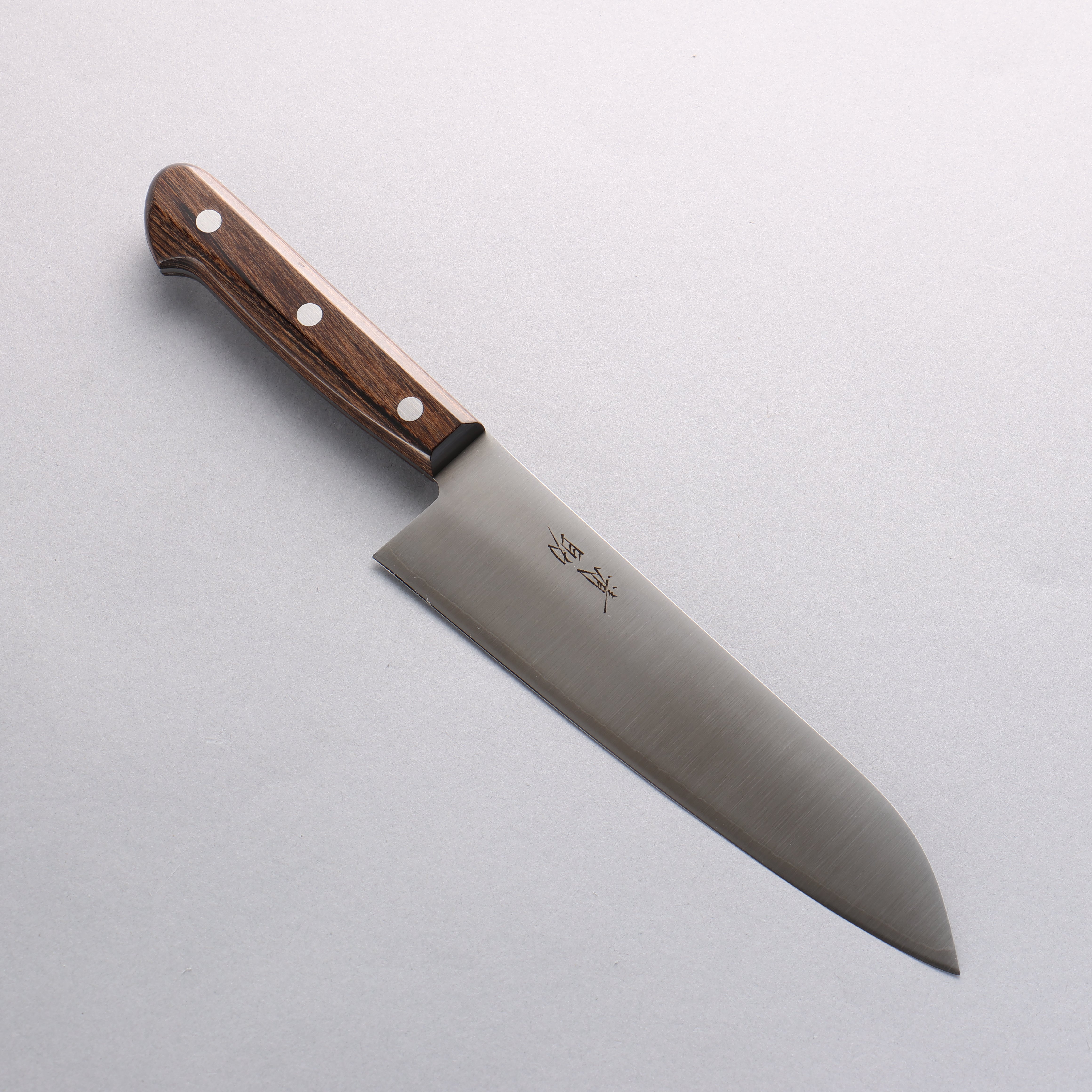 Premium Seisuke SLD Migaki Polish Finish Santoku Knife 180mm - Razor Sharp Japanese Kitchen Knife with Brown Pakkawood Handle - Perfect for Slicing, Dicing & Chopping Vegetables, Meat & Fish