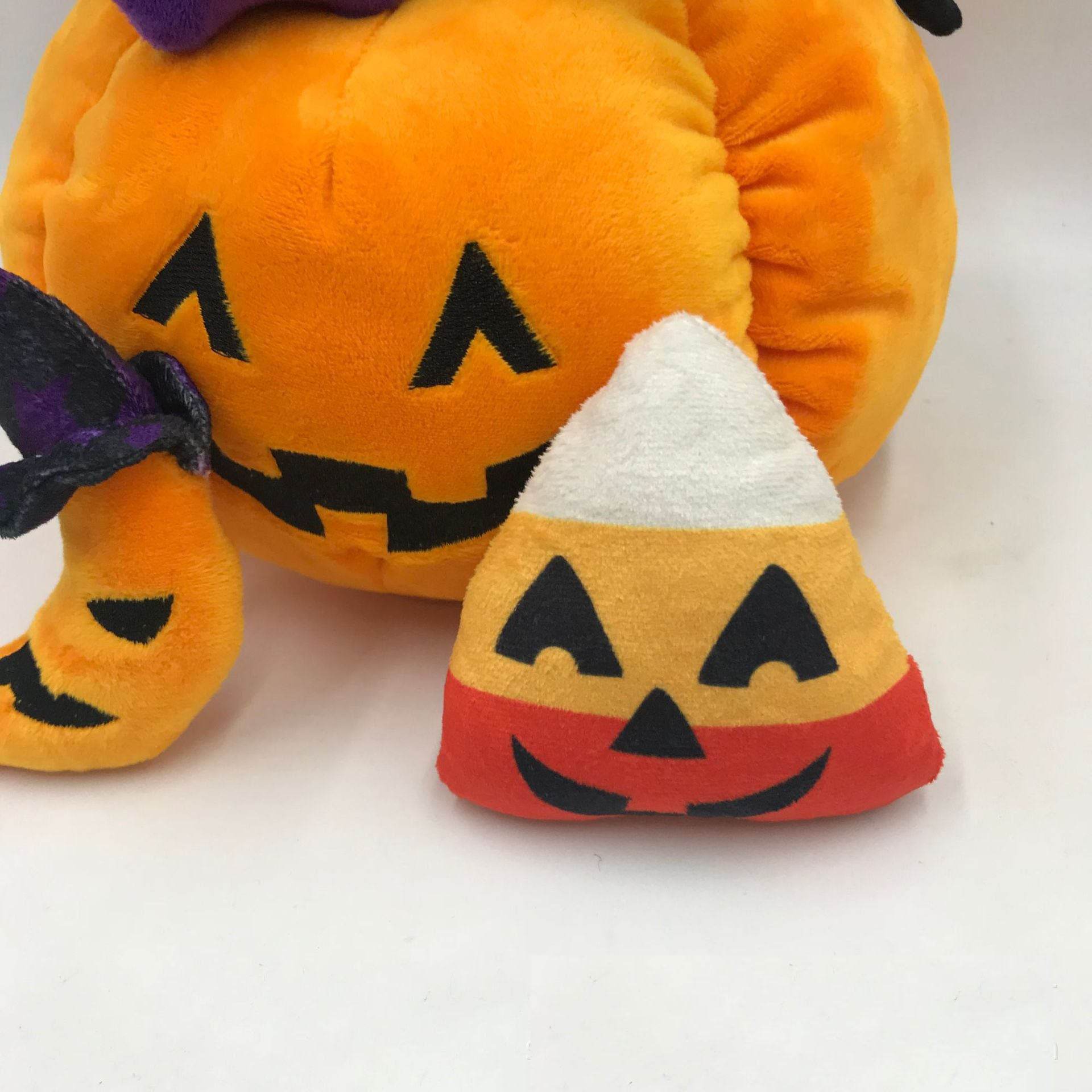 Spooky Halloween Plush Toy with Surprise Inside - Cute Stuffed Animal for Trick or Treat, Party Decor & Seasonal Gift
