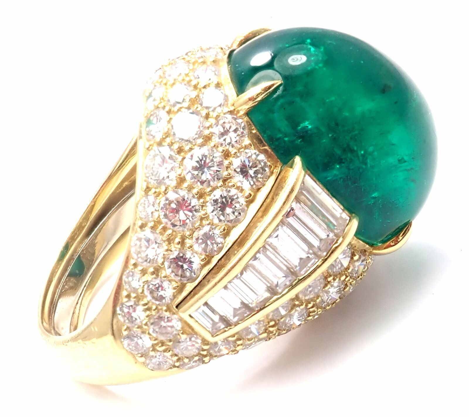 Authentic David Webb 18K Yellow Gold Diamond & Colombian Emerald Ring - AGL Certified Luxury Jewelry for Weddings, Anniversaries & Special Occasions