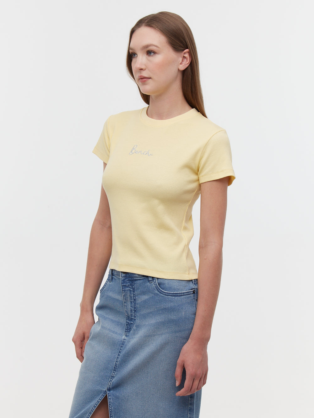Tarryn Script Emblem T-Shirt - Stylish Graphic Tee for Men & Women | Perfect for Casual Wear, Street Fashion & Everyday Outfits
