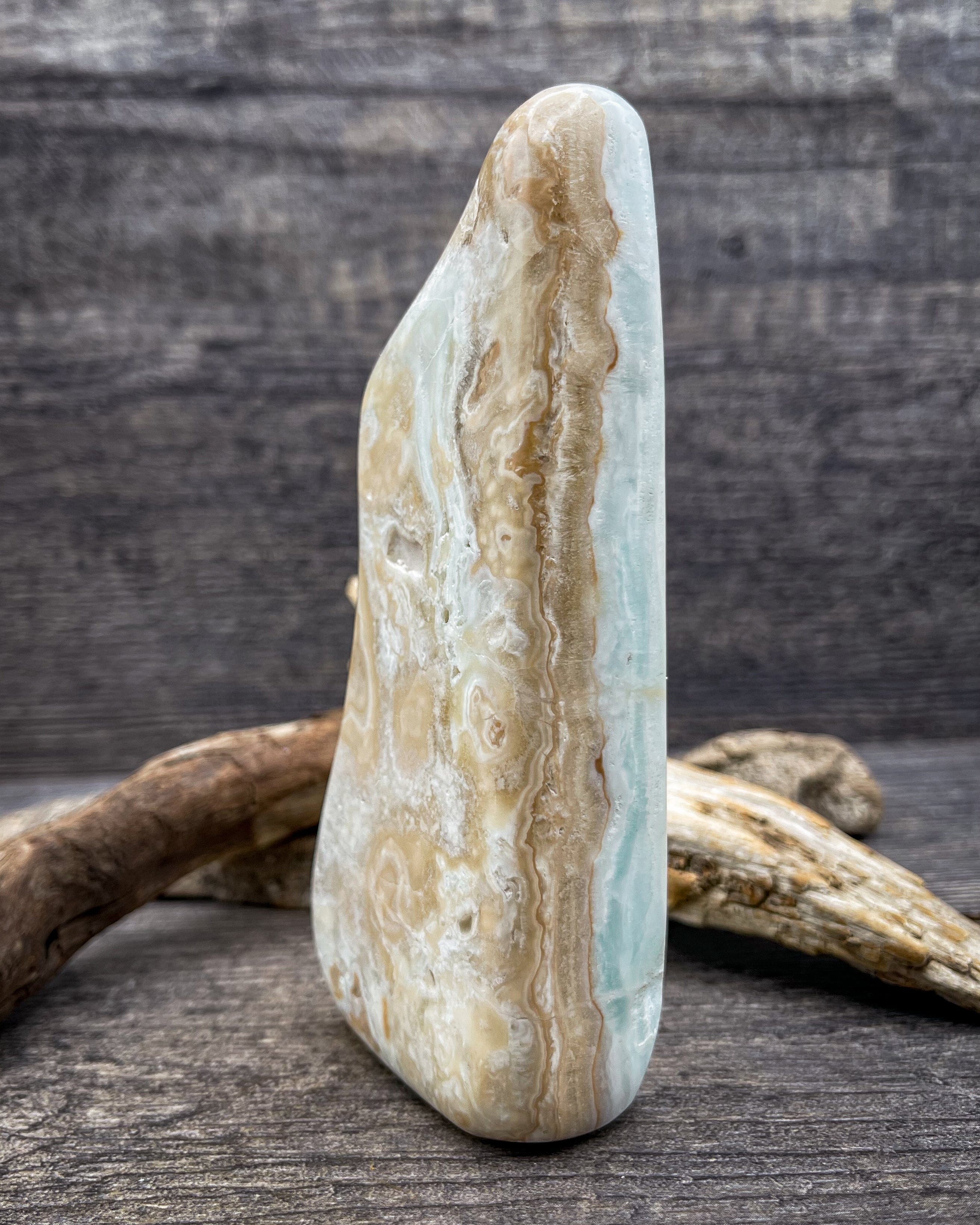 Natural Caribbean Calcite Freeform Stone - 369g Raw Healing Crystal for Meditation, Reiki, and Home Decor