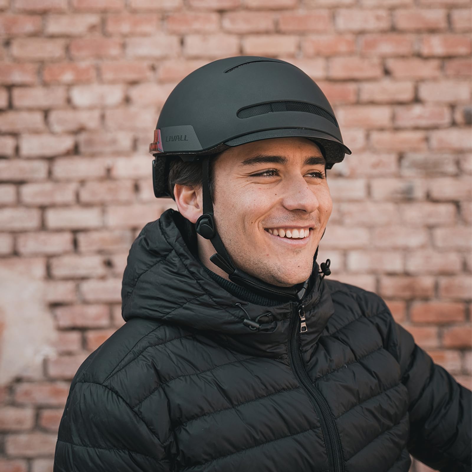 LIVALL Smart Bike Helmet with LED Lights - Bluetooth Cycling Helmet with Turn Signals, Brake Warning & SOS Alert - Certified Safety Helmet for Men & Women - Perfect for Commuting, Road Cycling & Urban Safety