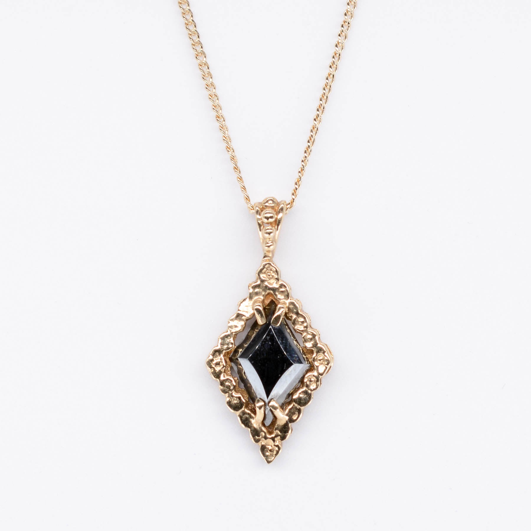 2.35ct Natural Hematite Pendant Necklace for Women - Healing Stone Jewelry for Stress Relief & Protection | Perfect for Meditation, Yoga & Spiritual Gifts