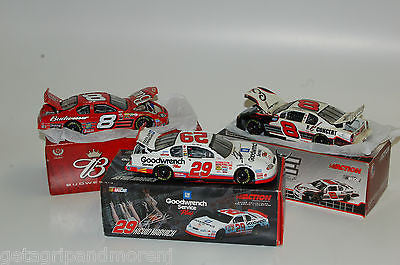 NASCAR 1:24 Scale Die Cast Stock Car Model - Collectible Racing Replica for Display & Gift - Perfect for Racing Fans, Office Decor, and Home Collection