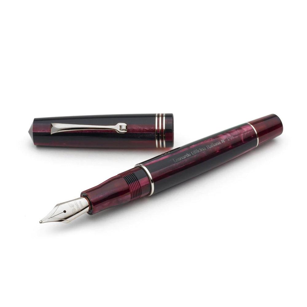 Leonardo Fountain Pen Momento Zero with 14K Gold Nib - Elegant Prune (Prugna) Color - Premium Writing Instrument for Professionals, Collectors & Gift Giving