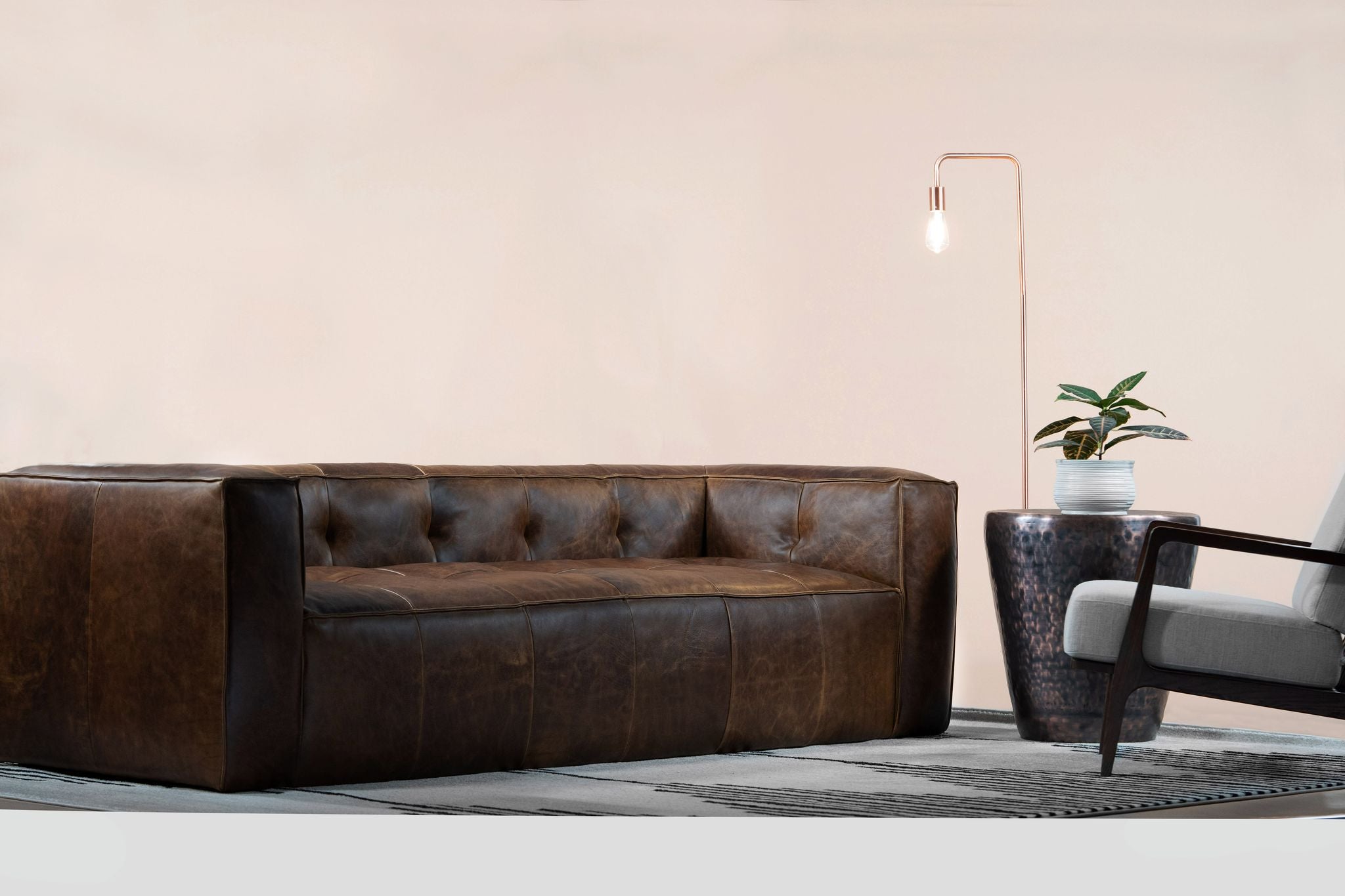 Modern Capa Sofa - Comfortable 3-Seater Couch for Living Room, Lounge & Office - Soft Fabric Upholstery with Sturdy Wooden Frame - Perfect for Relaxing, Entertaining & Small Spaces