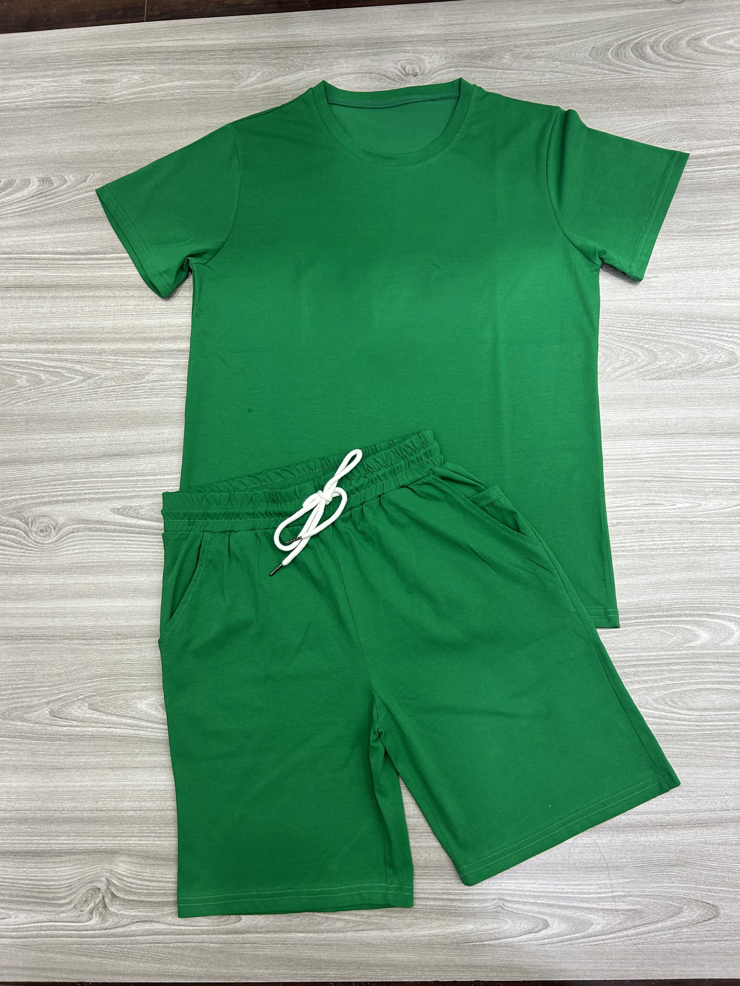 Men's Casual Short Sleeve T-Shirt and Shorts Set - Comfortable Summer Outfit for Beach, Gym, and Outdoor Activities