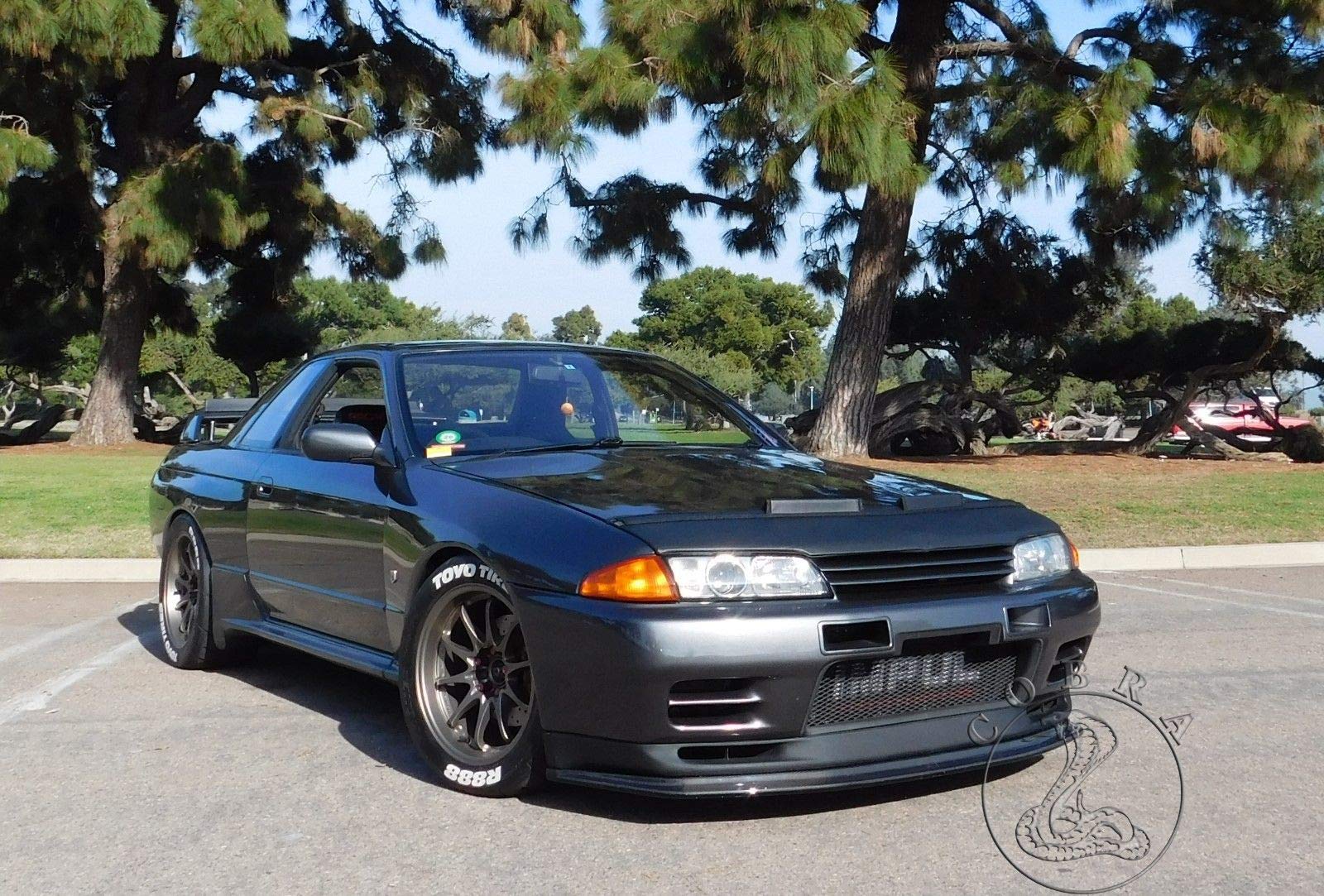 Premium Car Hood Bonnet Bra Cover for Nissan Skyline GTR R32 (1992-1994 Models) - Durable Protection Against Road Debris & Weather - Perfect for Daily Driving & Car Shows