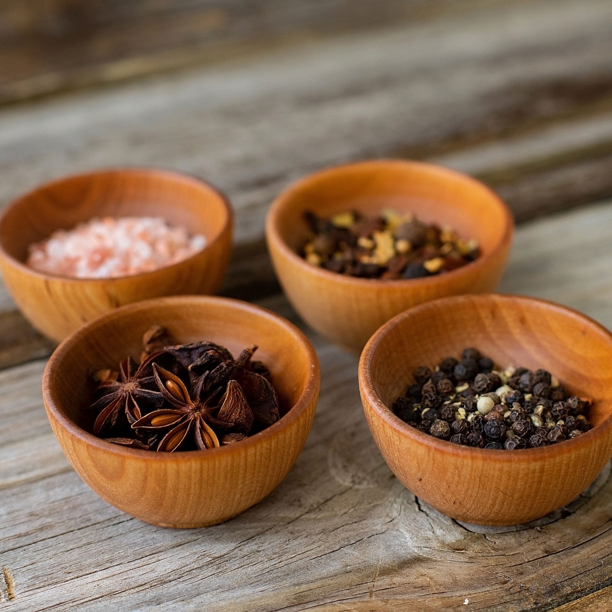 Maple 2 Inch Condiment Cups - Small Disposable Sauce Containers for Parties, Picnics, BBQs & Food Service - Perfect for Ketchup, Mustard, Dips & Dressings