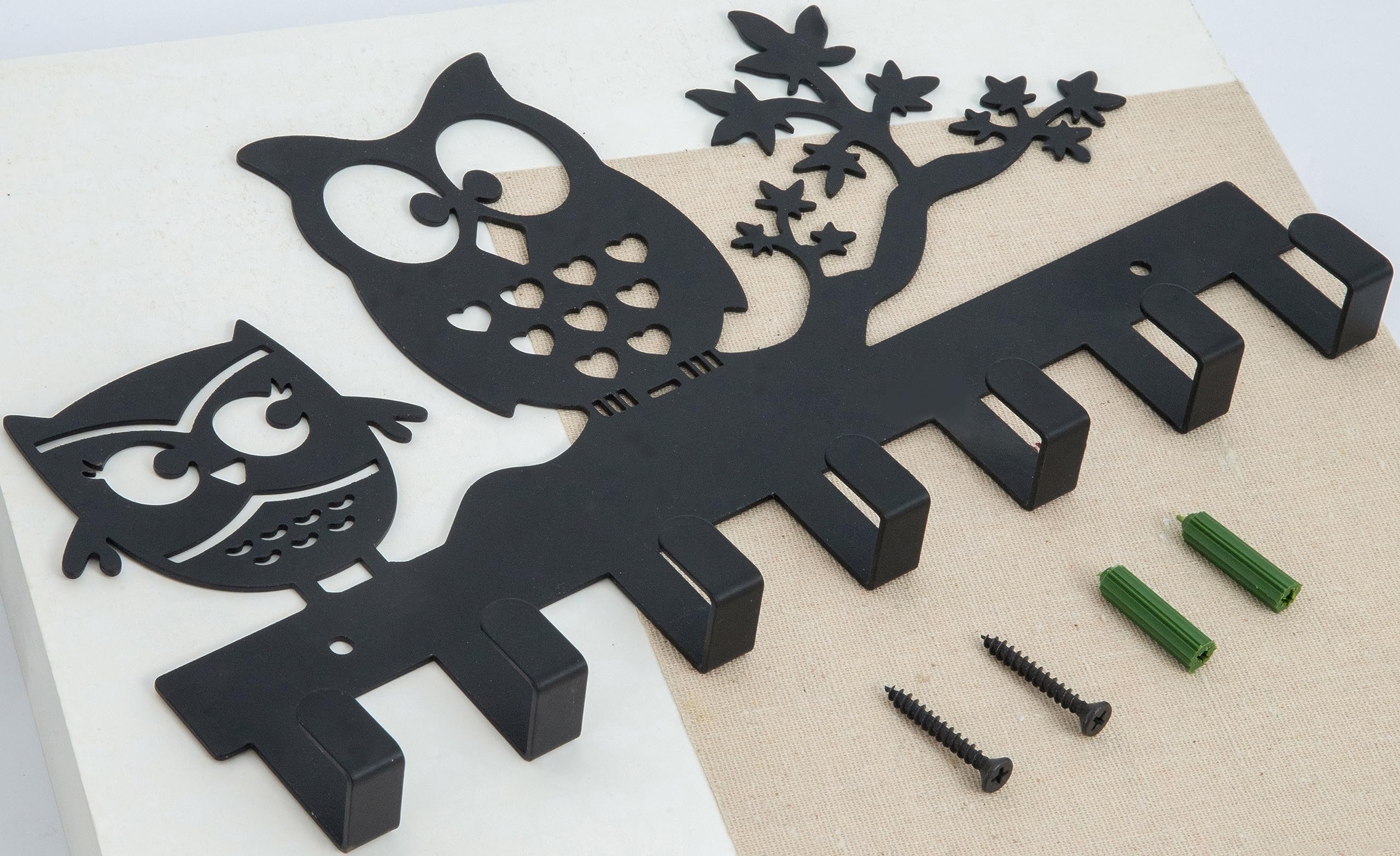 FairyCity Metal Owl Key Holder Wall Mount - 27cm x 17cm Key Organizer with 7 Hooks, Black - Perfect for Entryway, Bedroom, or Office Key Storage and Home Decor