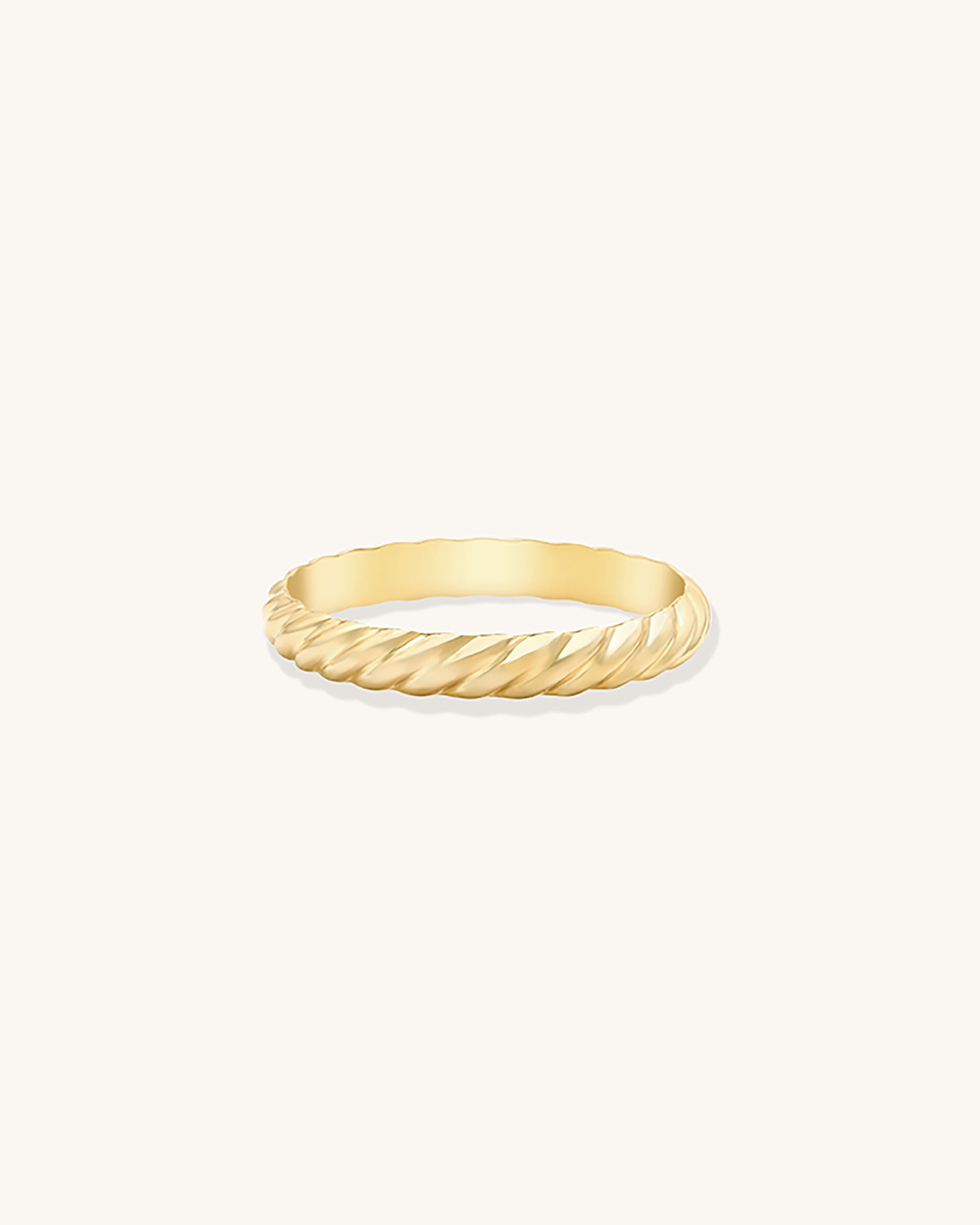 Wave Ring Gold Filled - Elegant Stackable Dainty Jewelry for Women - Perfect for Everyday Wear, Gift Giving & Special Occasions