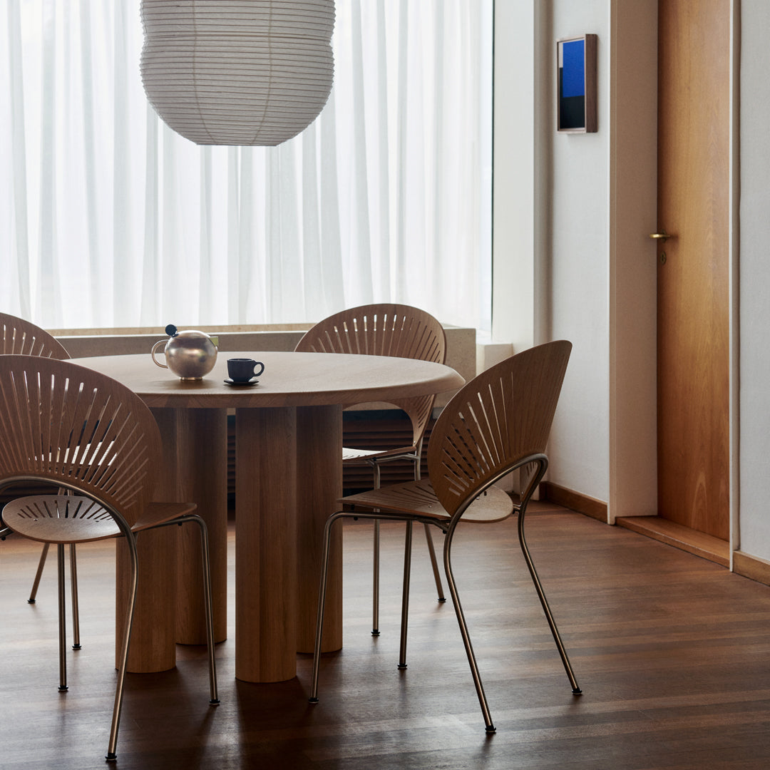 Modern Islets Dining Table - Solid Wood Kitchen Table for 6 - Perfect for Family Gatherings & Dinner Parties