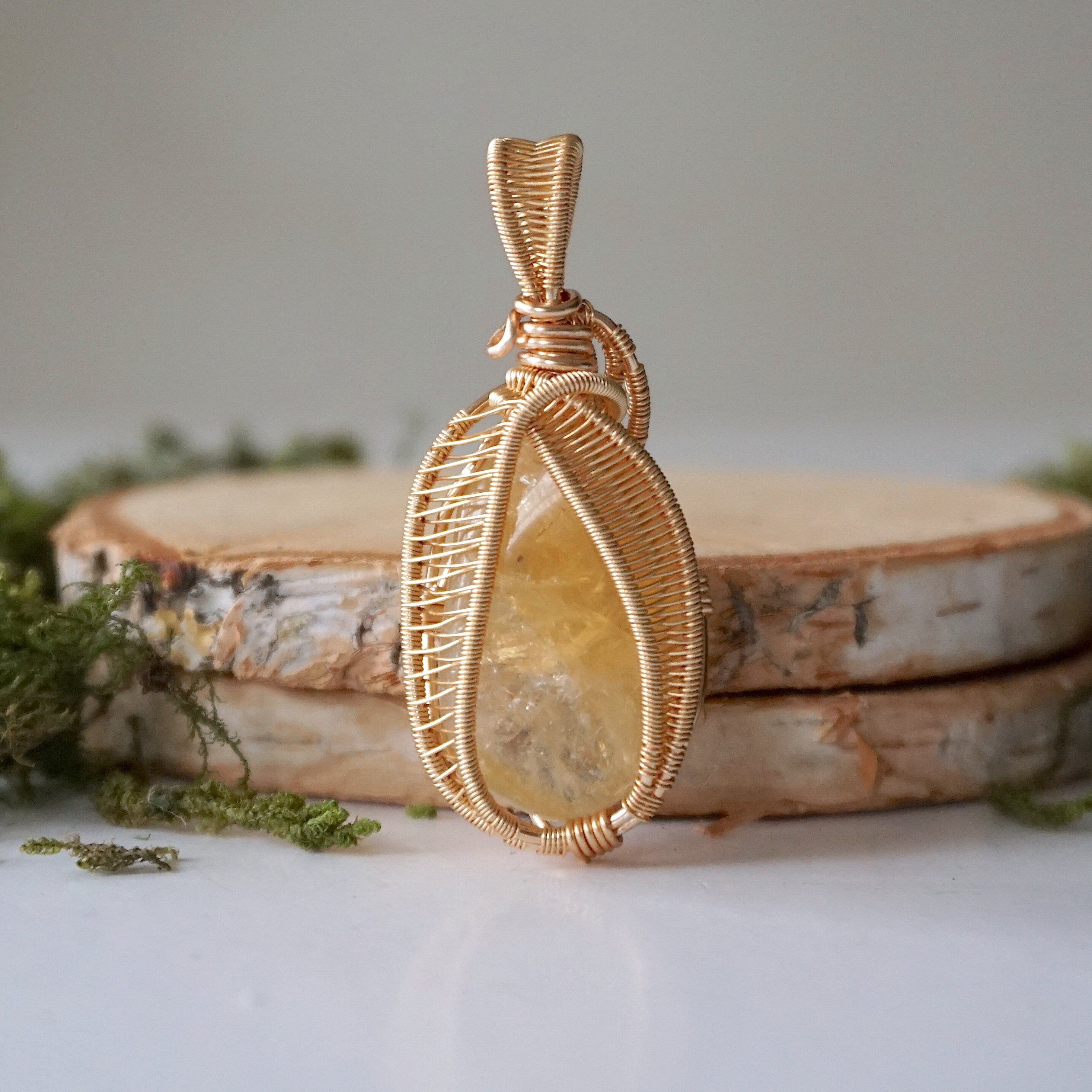 Natural Raw Citrine Necklace with Gold Wire Wrapping - Elegant Healing Crystal Jewelry for Women, Perfect for Meditation, Yoga & Spiritual Gifts