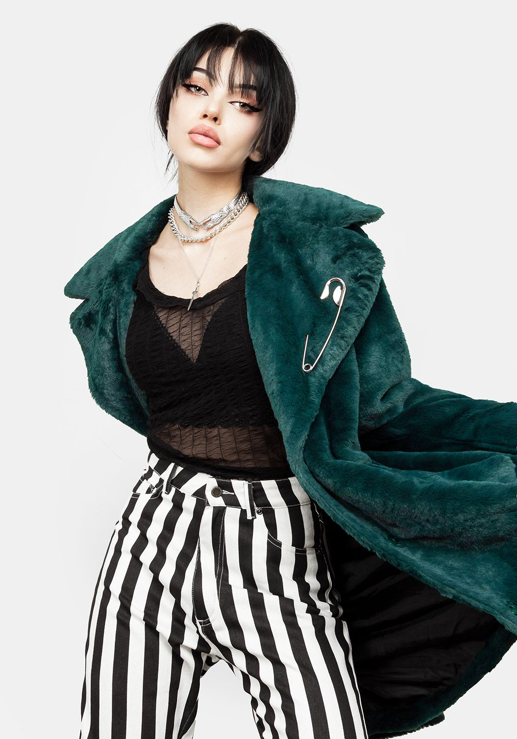 Stylish Creature Oversized Fur Coat for Women - Winter Fashion Outerwear for Casual & Party Wear