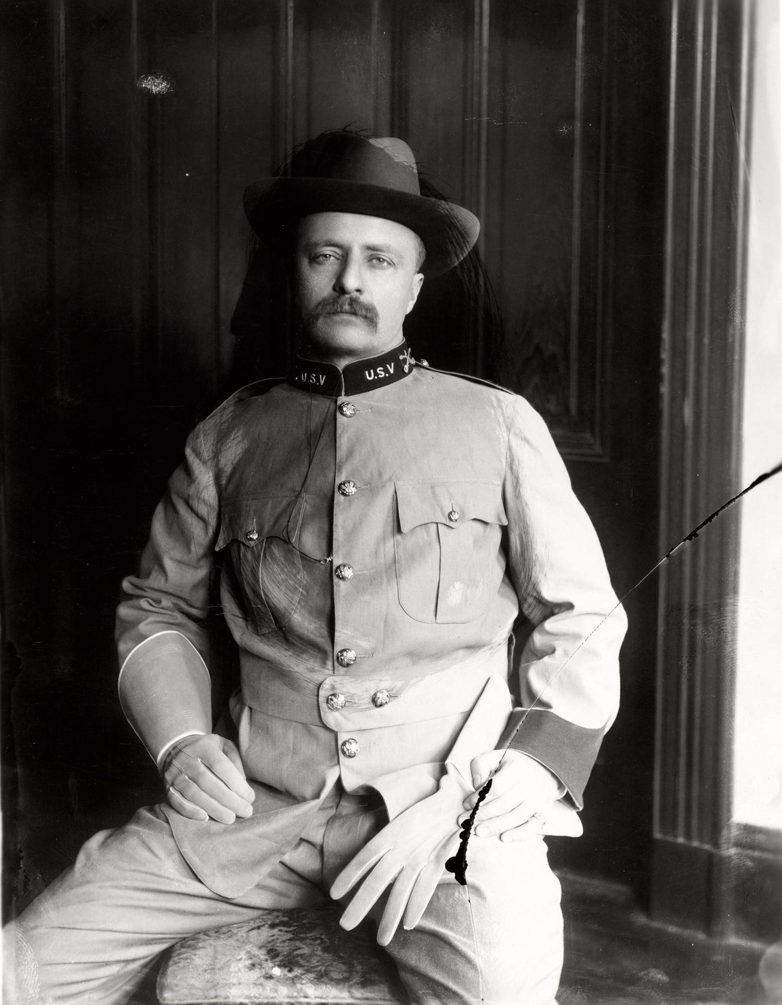 Vintage Theodore Roosevelt in Uniform Photograph - Historical Artwork from 1898 - 11x14 Inch Glossy Print - Perfect for Home Decor, Office Display & History Enthusiasts