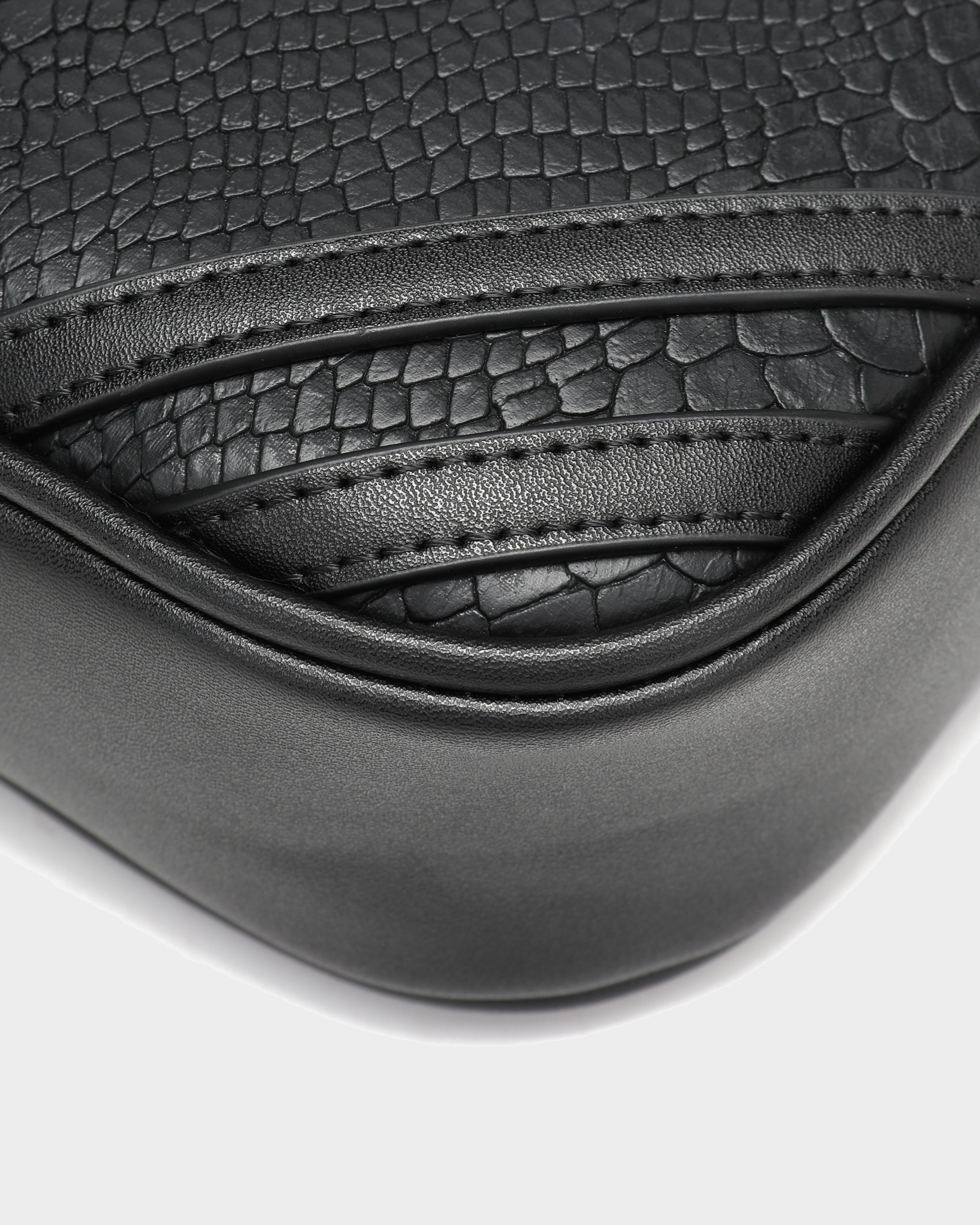 Apollo 1 Premium Black Toiletry Bag for Men & Women - Perfect for Travel, Gym, Camping & Daily Essentials Organization