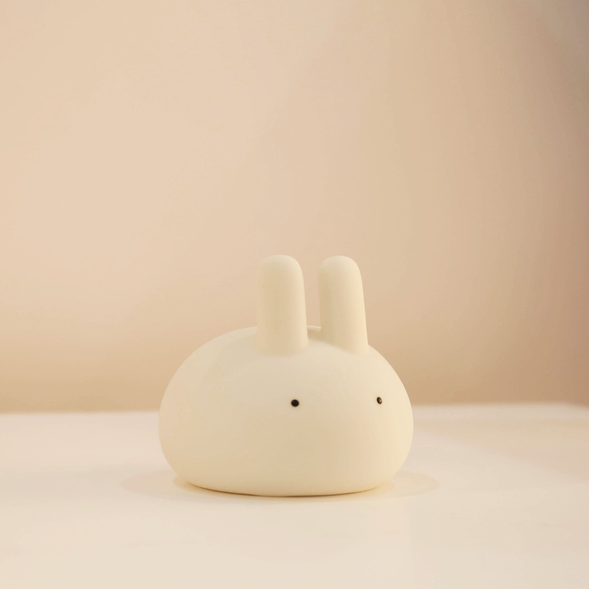 DESIGNSTUFF White Lapin Rabbit Night Light - Cute Nursery Lamp for Kids Room, Bedside Table, Baby Shower Gift & Cozy Bedroom Decor