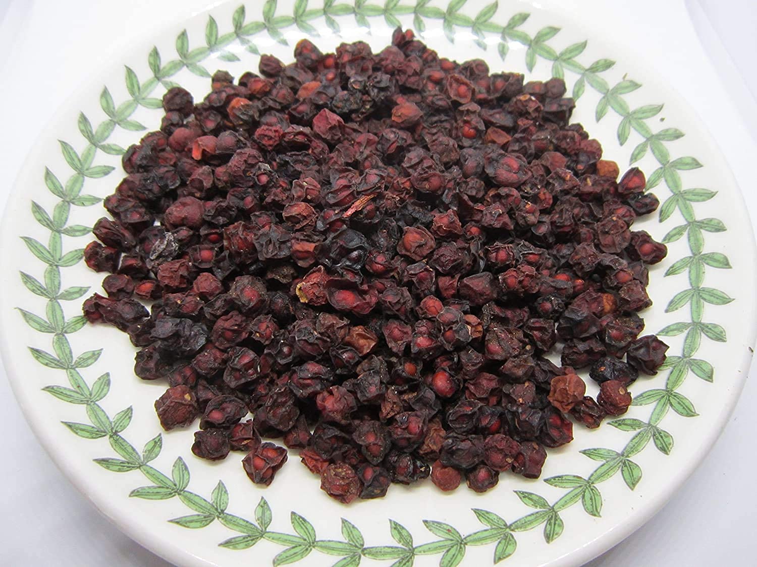 Premium Schisandra Chinensis Berry - 100% Natural Dried Loose Fruit, 64oz (4lbs) - Organic Chinese Magnolia Vine for Energy Boost, Stress Relief & Liver Support - Perfect for Tea, Smoothies & Herbal Remedies