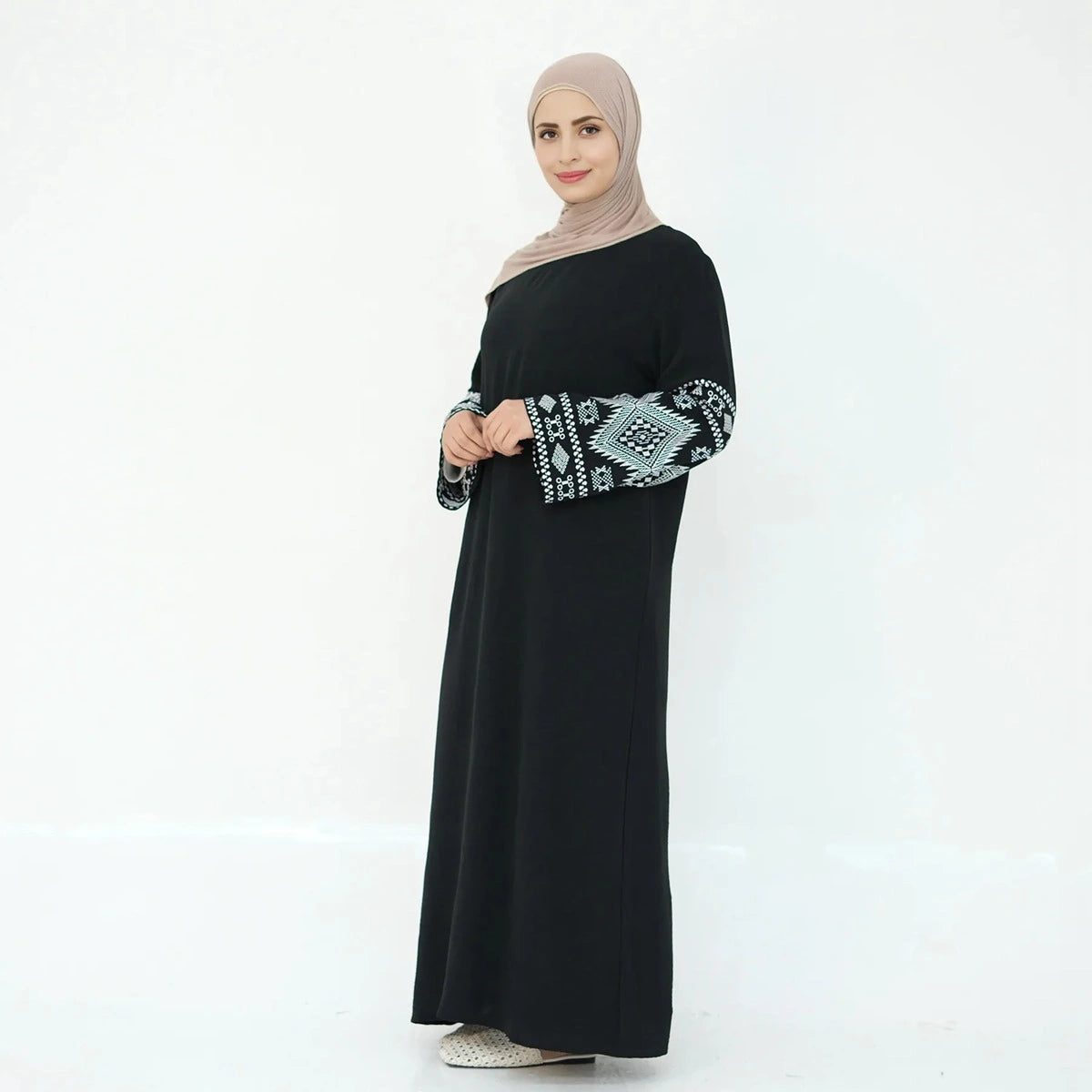 Elegant Embroidery Sleeve Abaya Dress #24877 - Modest Muslim Fashion for Prayer, Wedding & Special Occasions