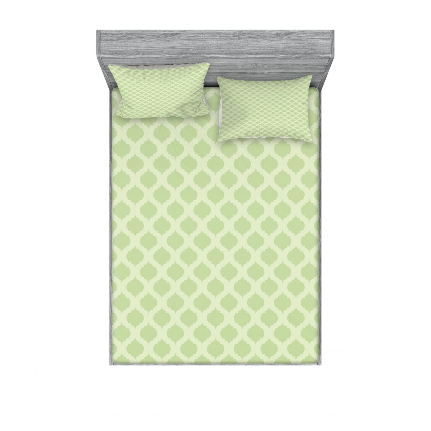Ambesonne 4-Piece King Size Bedding Set - 2 Fitted Sheets & 2 Pillow Shams, Green Quatrefoil Geometric Pattern, Soft Pastel Green Cotton Blend (Perfect for Master Bedroom, Guest Room & Vacation Homes)