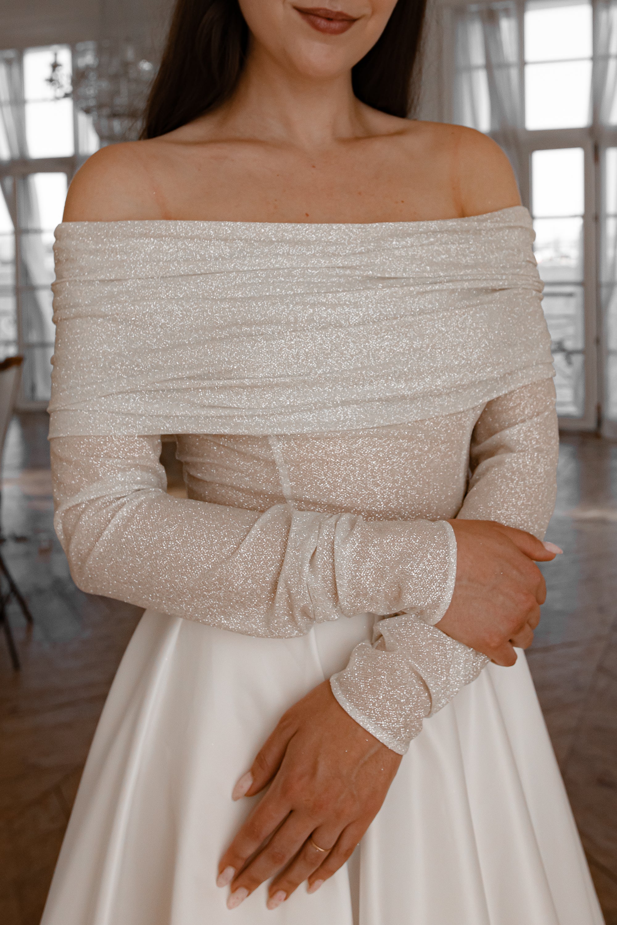Elegant Platinum Glitter Bolero Jacket with Long Sleeves - Perfect for Weddings, Prom & Evening Parties