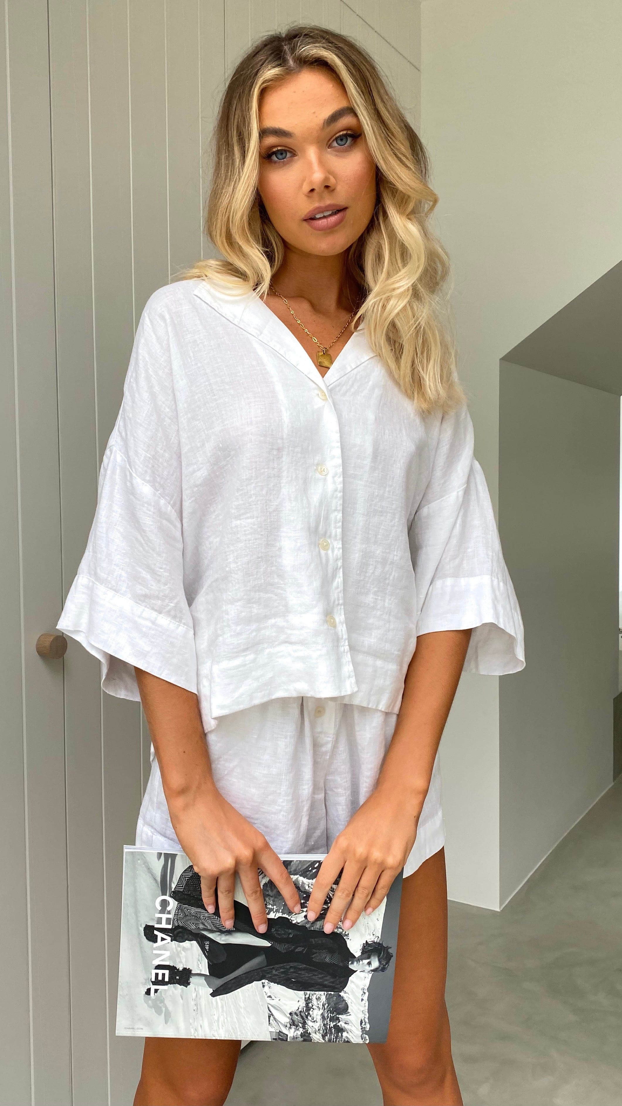 Premium White Linen Lounge Shorts for Women - Soft & Breathable Summer Casual Shorts - Perfect for Relaxing at Home, Beach Vacations & Yoga