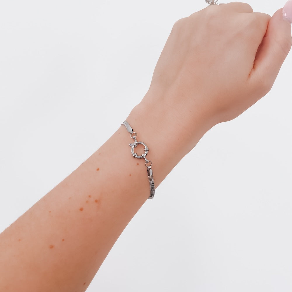 Hayden Herringbone Chain Bracelet for Women - 18K Gold Plated Stainless Steel, Waterproof & Tarnish Resistant - Elegant Jewelry Gift for Daily Wear, Parties & Special Occasions