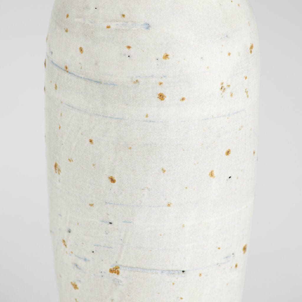 Cyan Design 11408 Gannet Vase - Small Off White Ceramic Vase for Home Decor, Wedding Centerpiece, and Tabletop Display