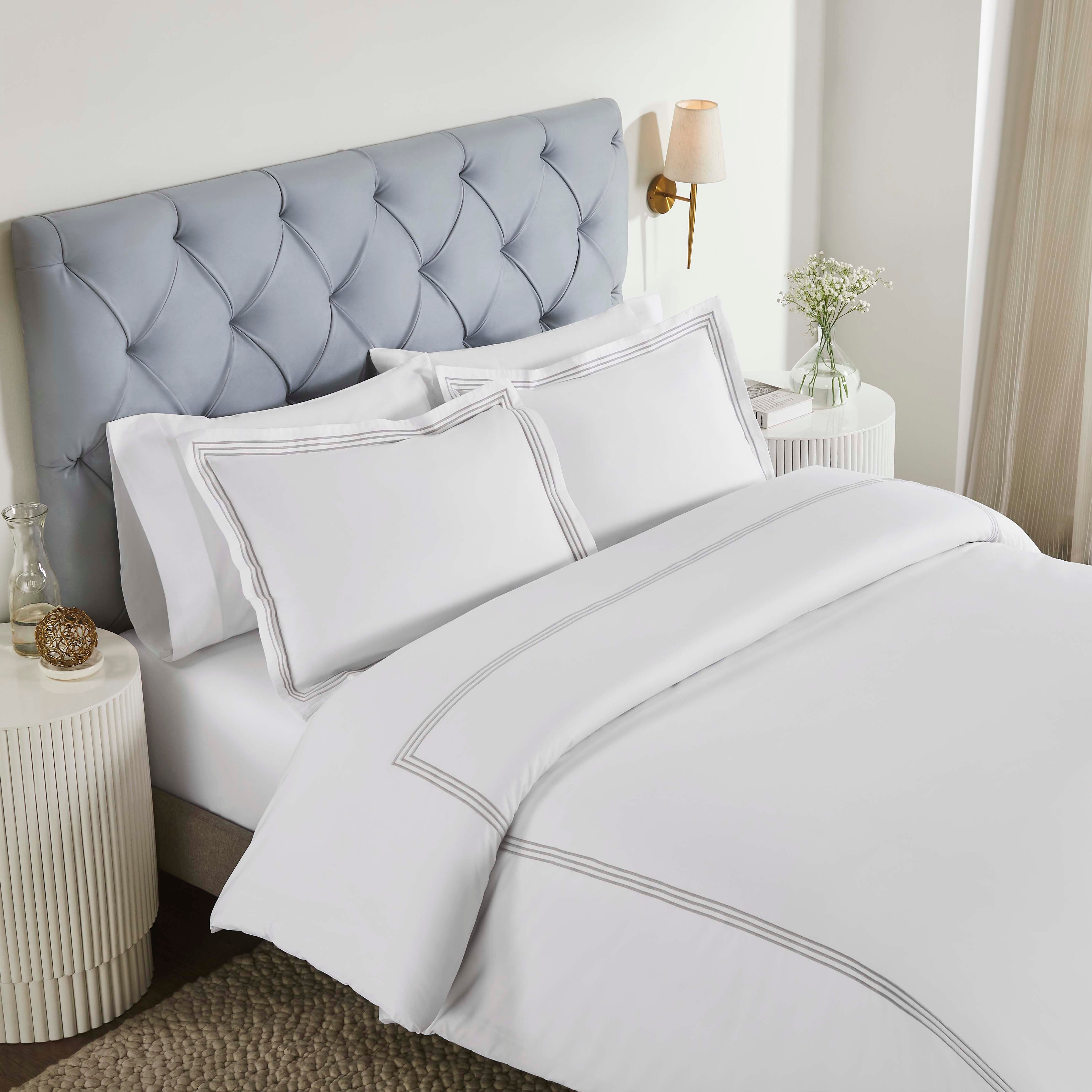 Brandon Cotton 3-Line Embroidered Deep Pocket Bed Sheet Set - Queen Size Soft Luxury Sheets for Comfortable Sleep - Perfect for Master Bedroom, Guest Room & Dorm