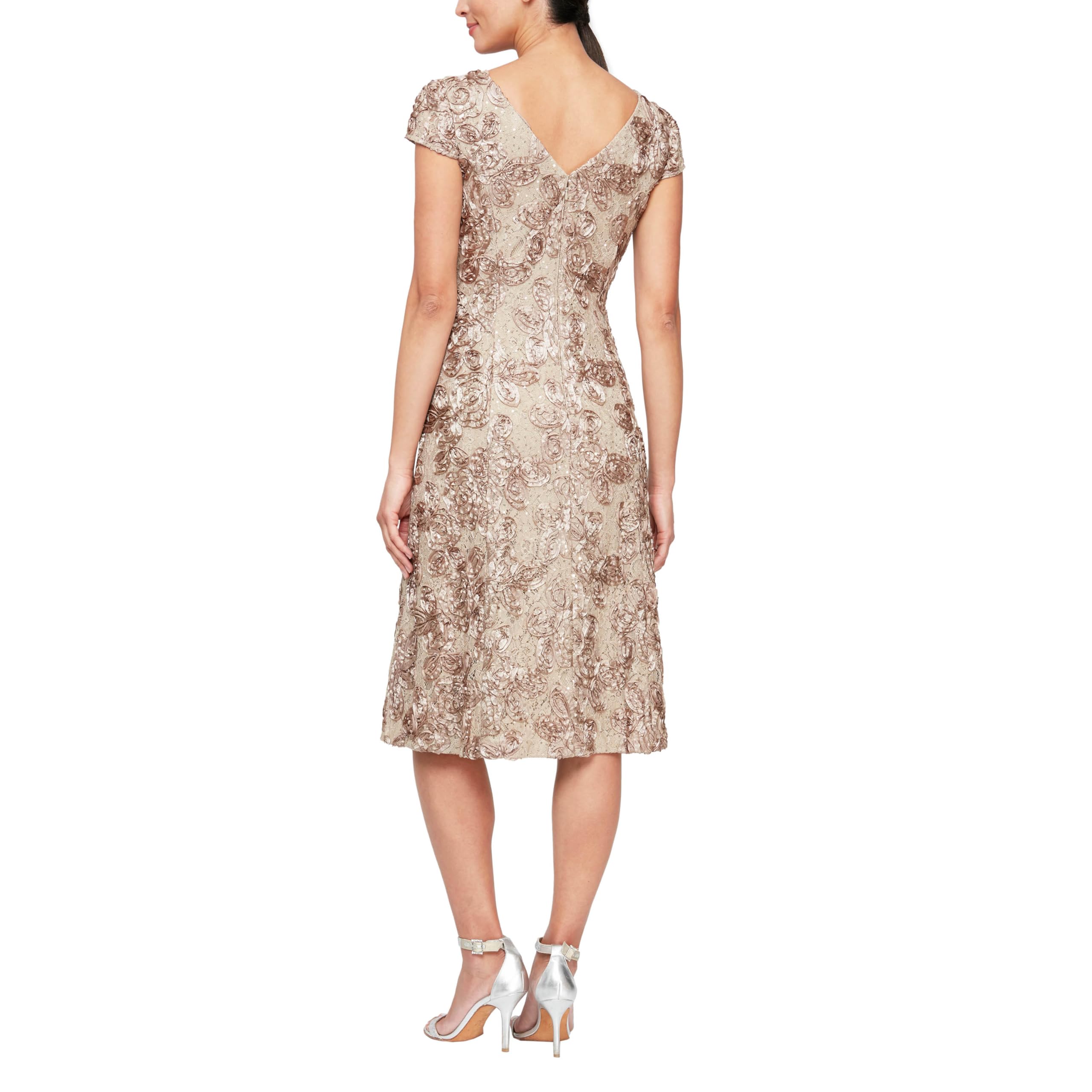 Alex Evenings Women's Tea Length Mother of The Bride Dress with Rosette Lace Detail - Formal Wedding Guest Dress for Bridal Party, Special Occasions (Petite & Regular Sizes)