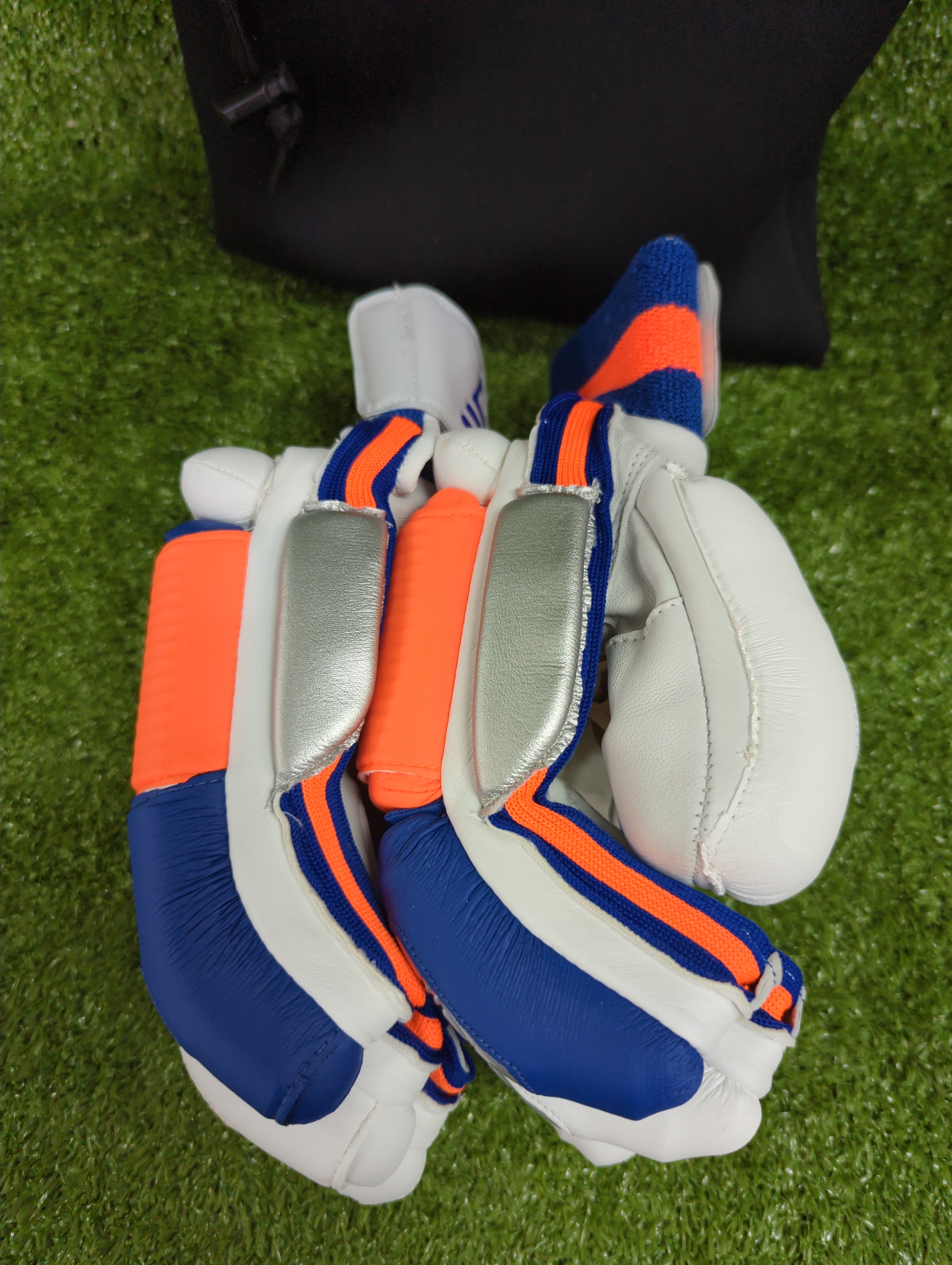 Premium GOAT Adult Cricket Batting Gloves - Lightweight & Durable for Training & Matches - Perfect for Cricket, Baseball & Sports Practice